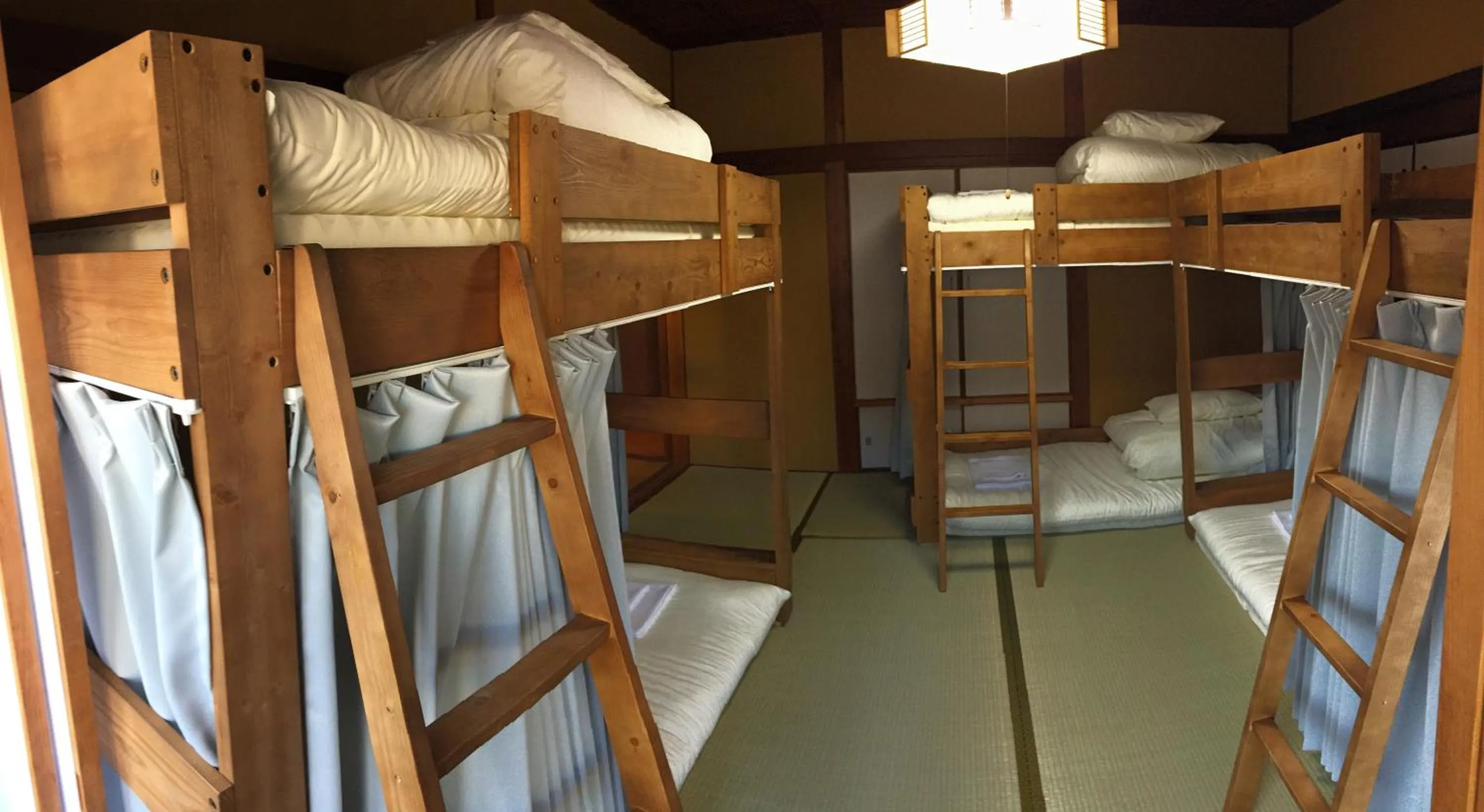 Bed in KINOSAKI KNOT