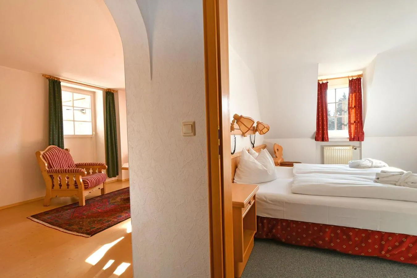 Living room, Bed in Landhotel Altes Zollhaus