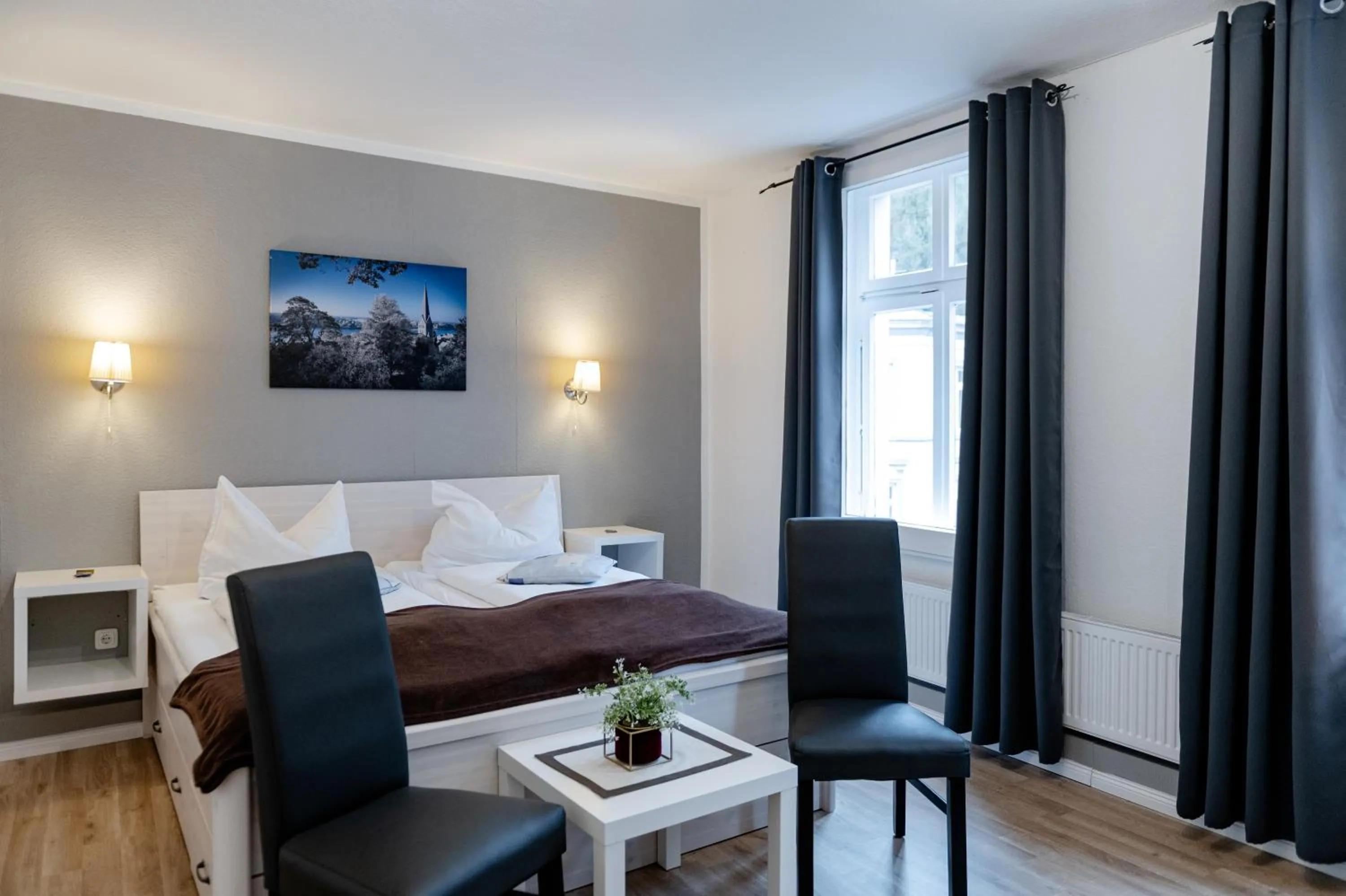 Bedroom, Bed in Zum Alten Schifferhaus