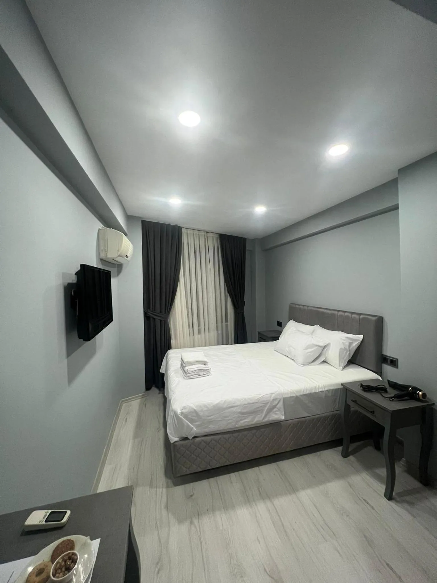 Photo of the whole room, Bed in Old Town Istanbul Hostel