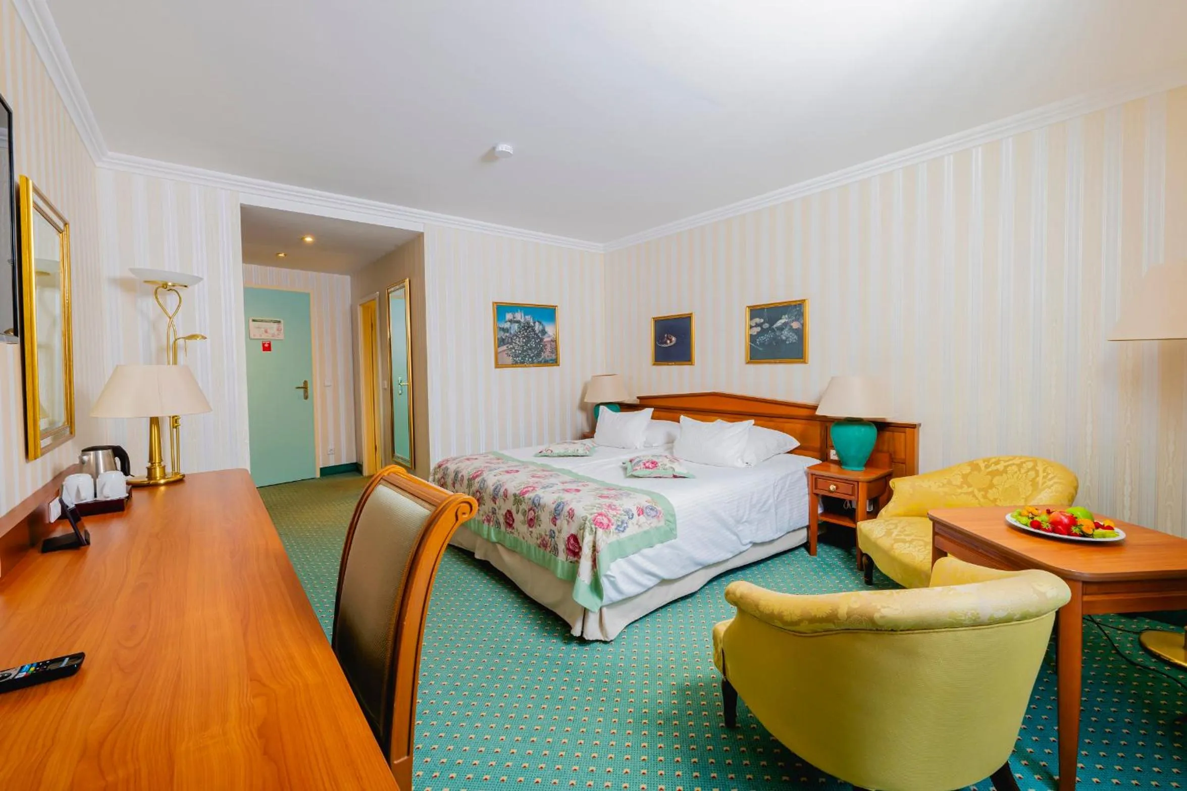 Bed in Hotel am Schlosspark