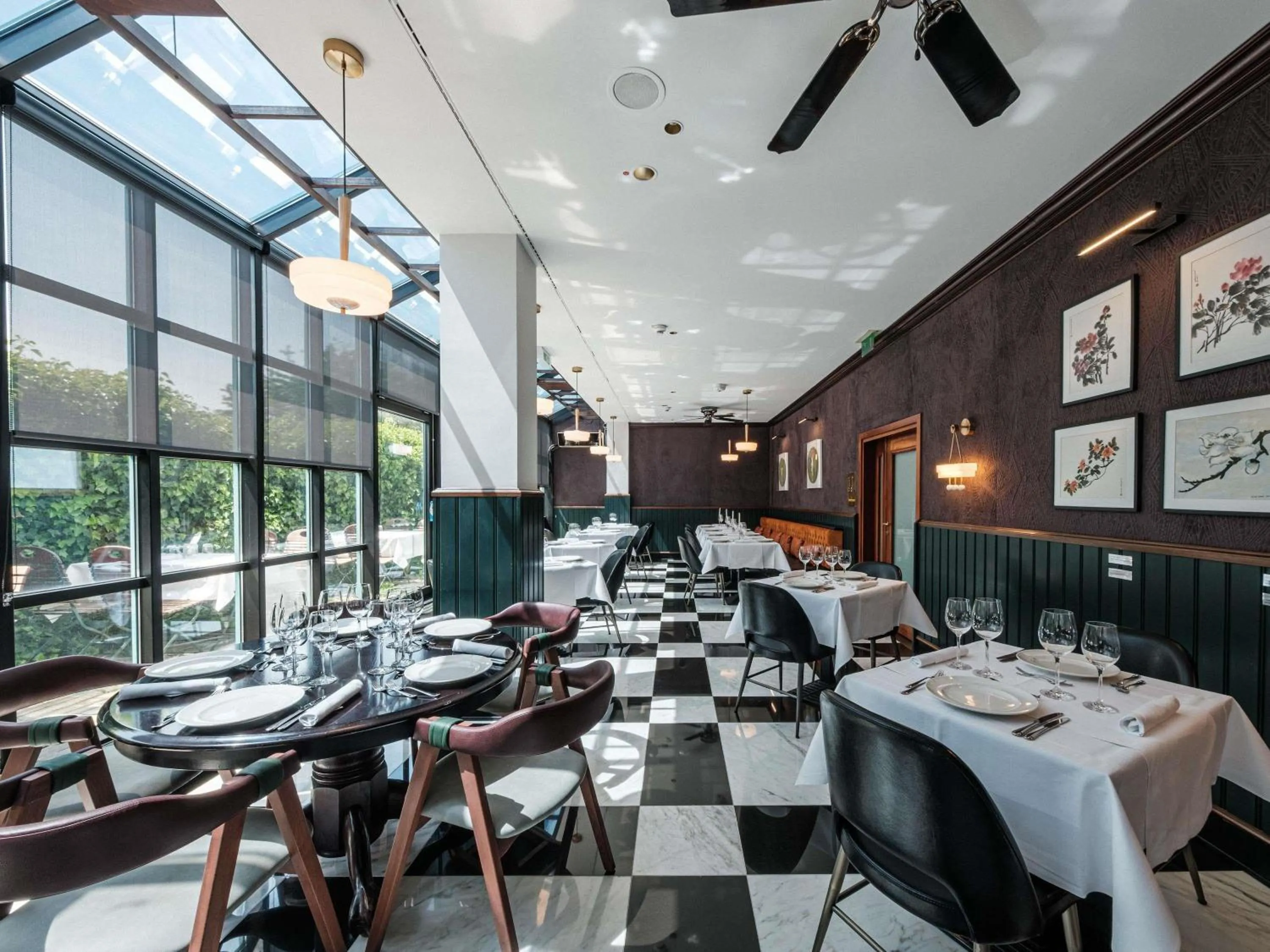 Property building in Mercure Hotel Frankfurt Airport Langen