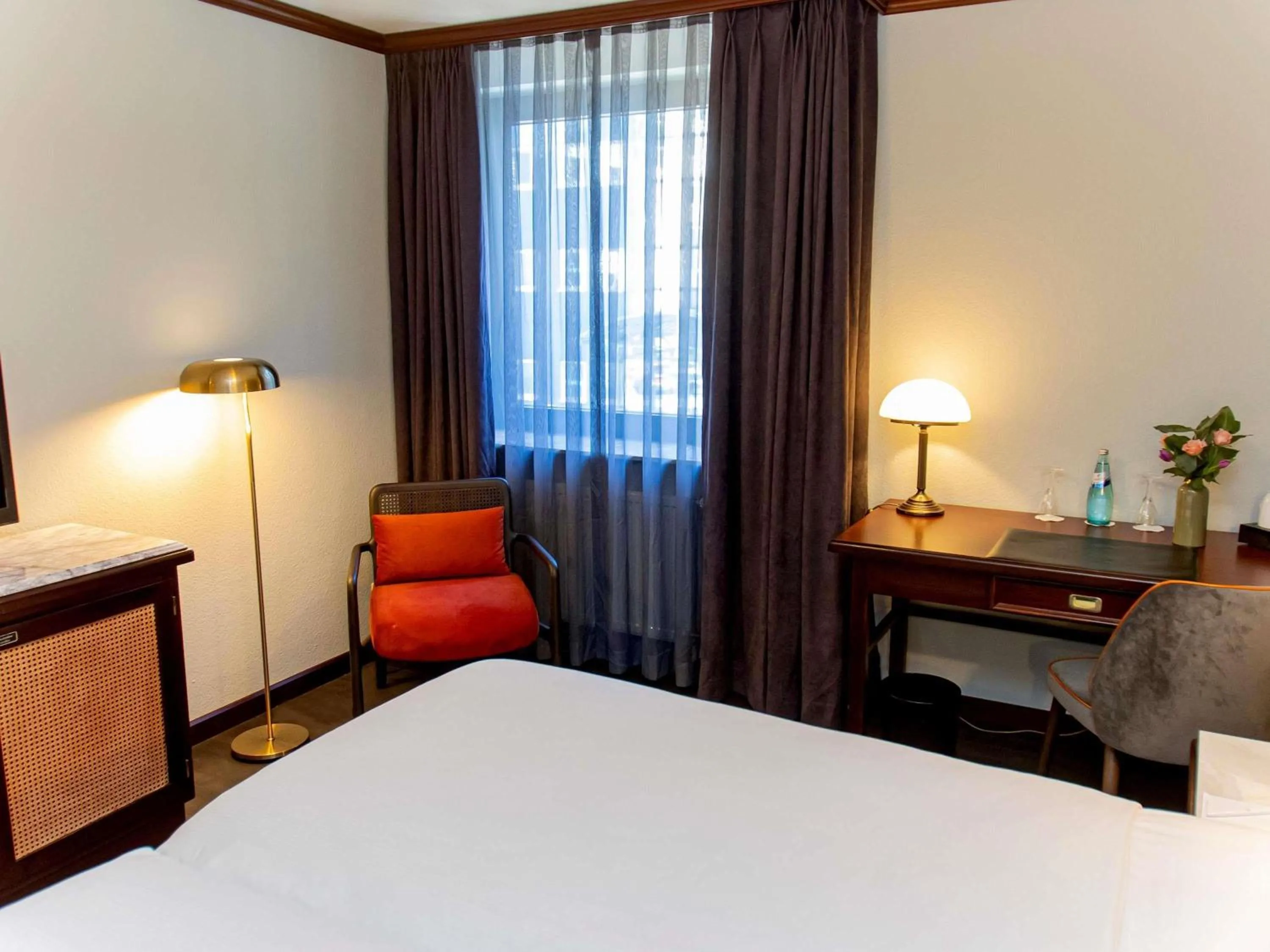 Bedroom, Bed in Mercure Hotel Frankfurt Airport Langen