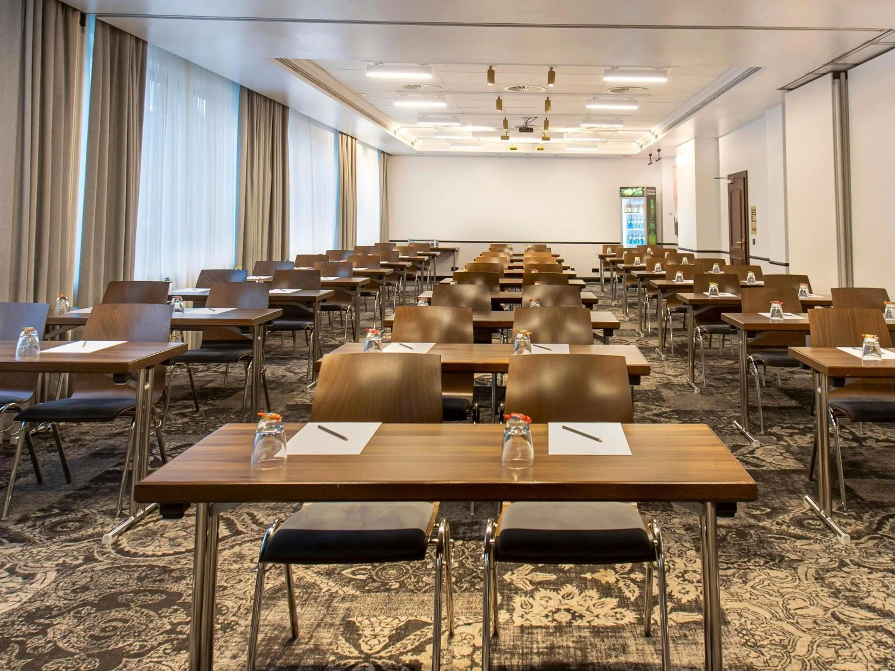 Meeting/conference room in Mercure Hotel Frankfurt Airport Langen