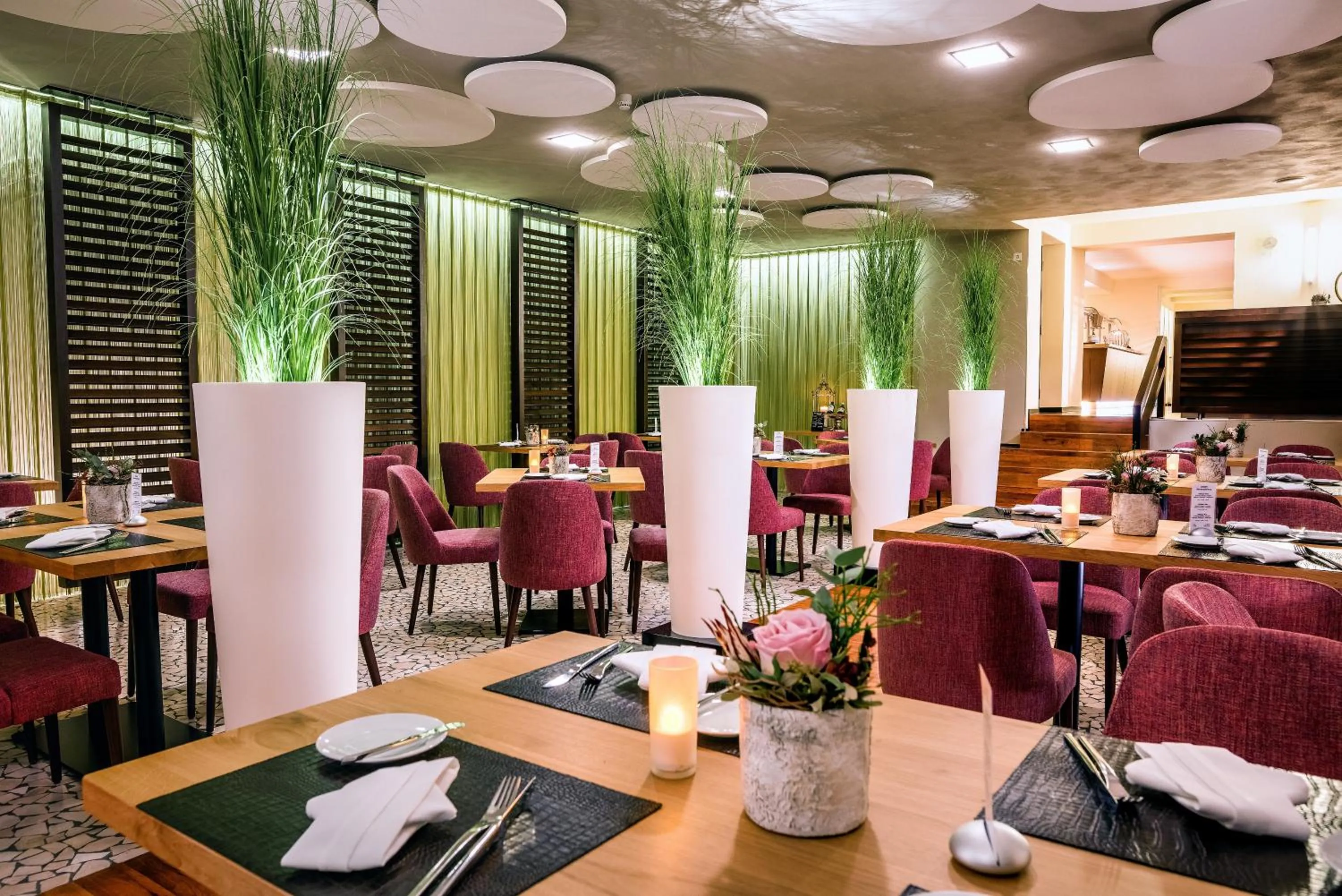 Restaurant/places to eat in Hotel Vorfelder