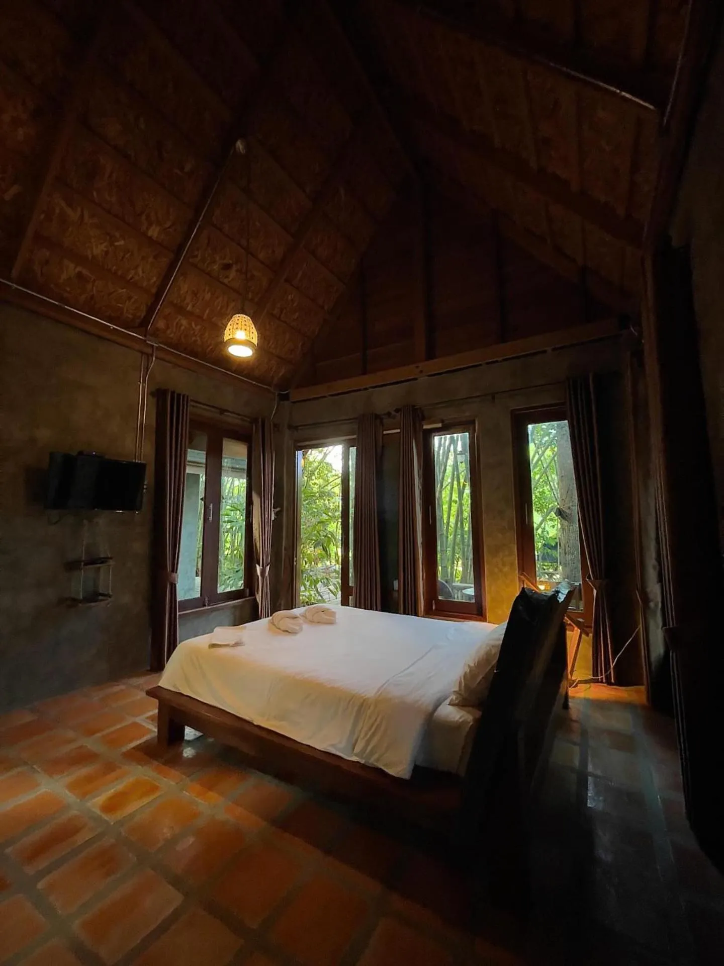 Bed in Kung Nok Tha Resort Nakhon Si Thammarat