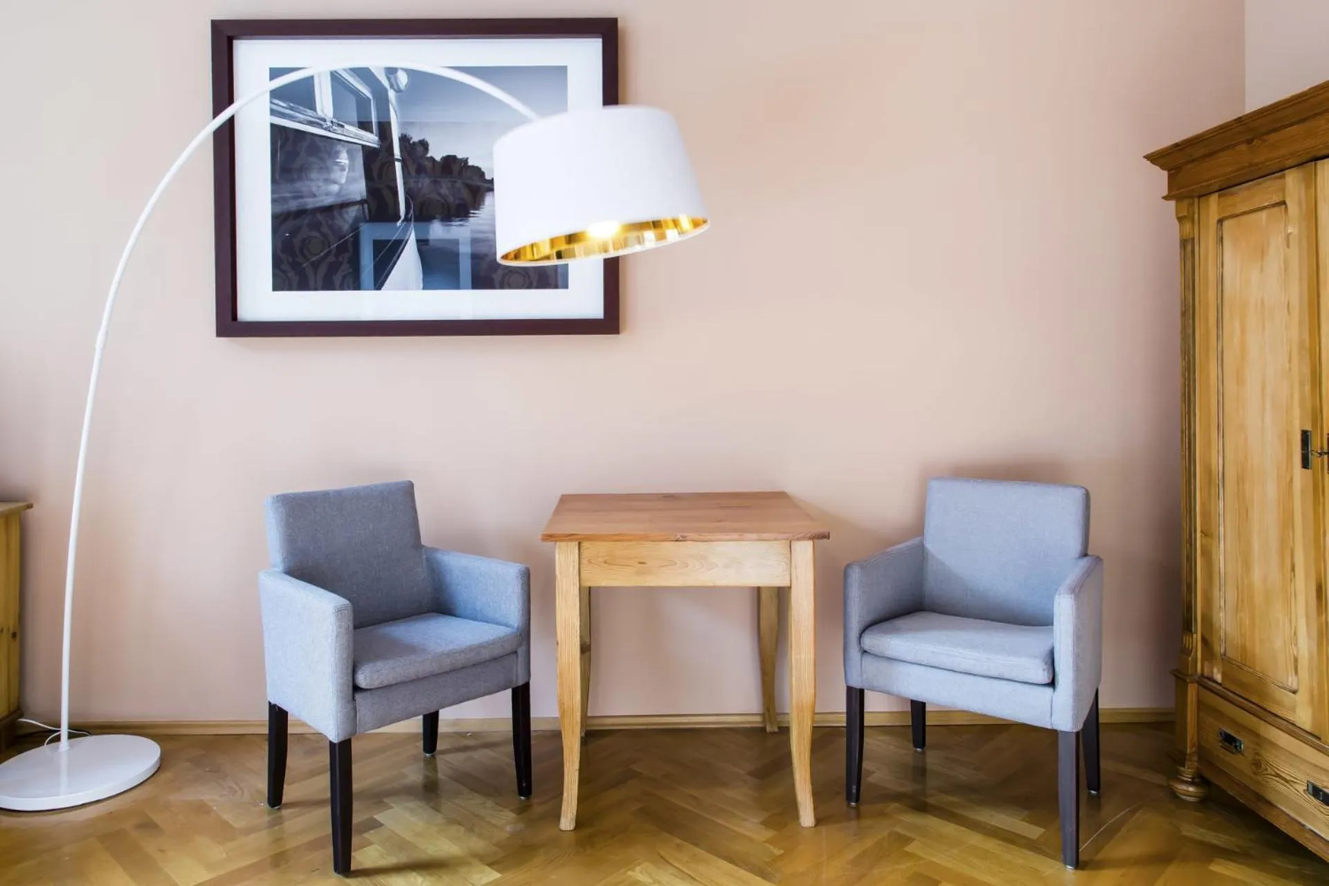 Decorative detail in Hotel Residenz Begaswinkel