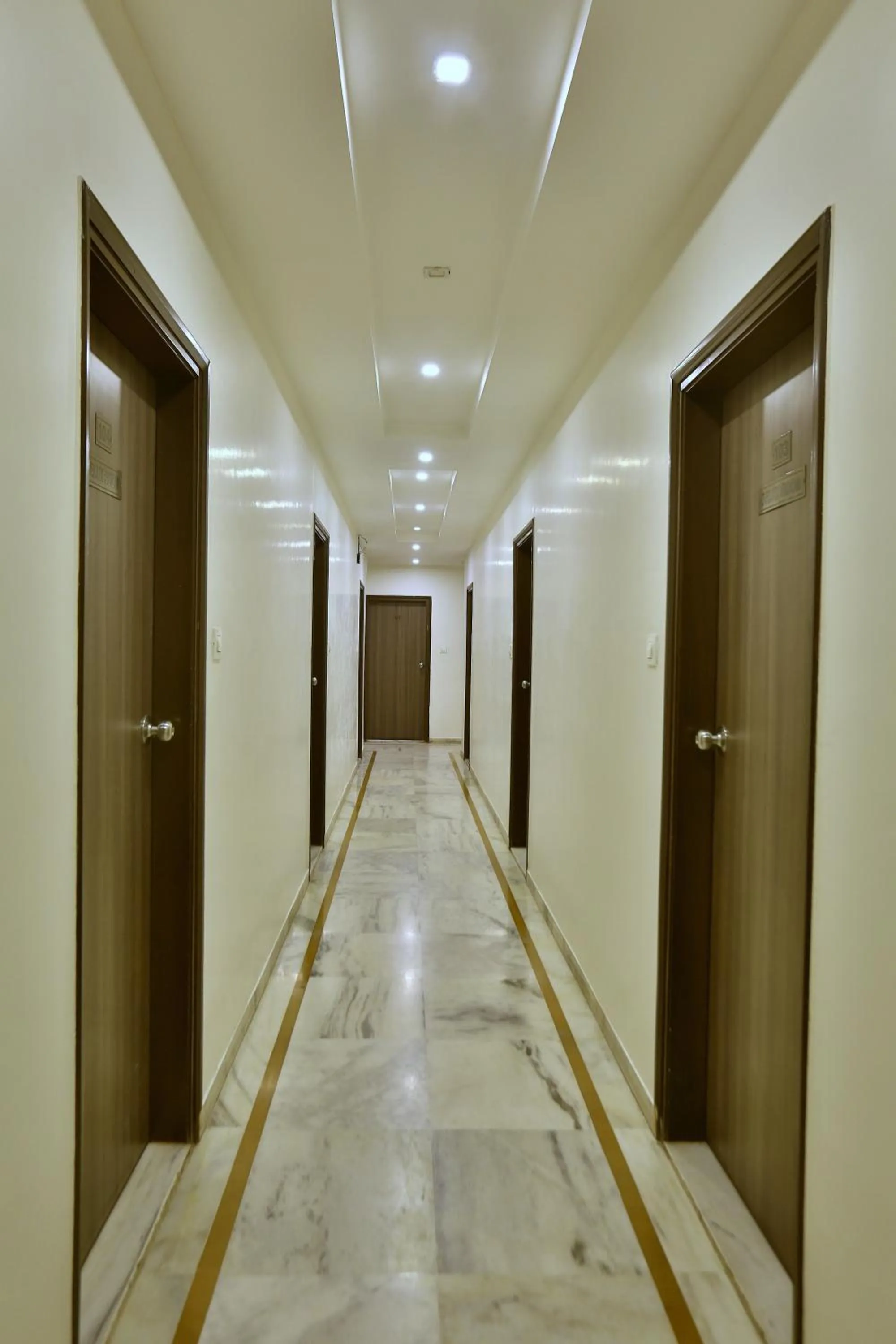Lobby or reception in Hotel Kamran Palace