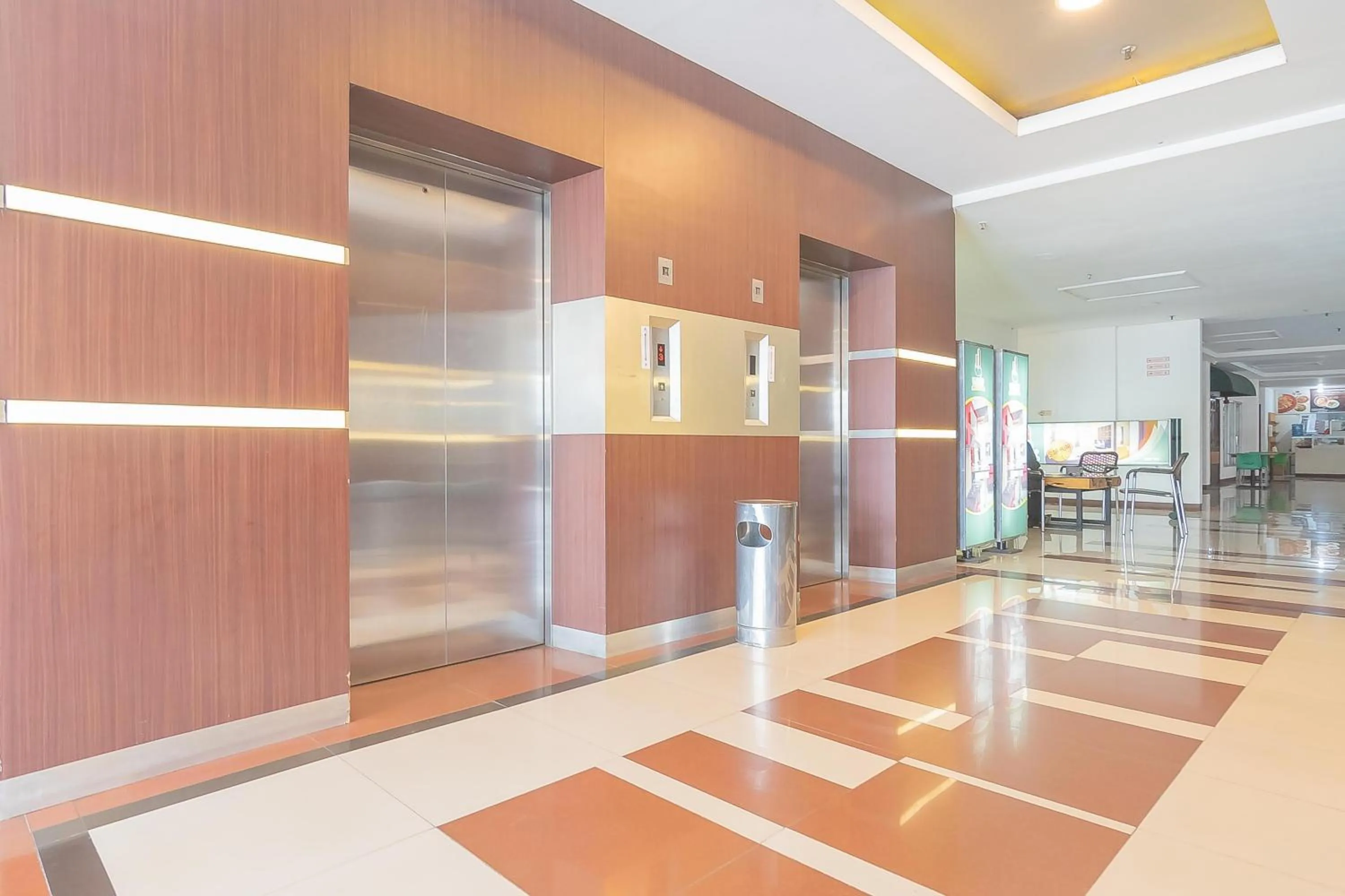 RedDoorz Apartment @ Emerald Towers Bandung