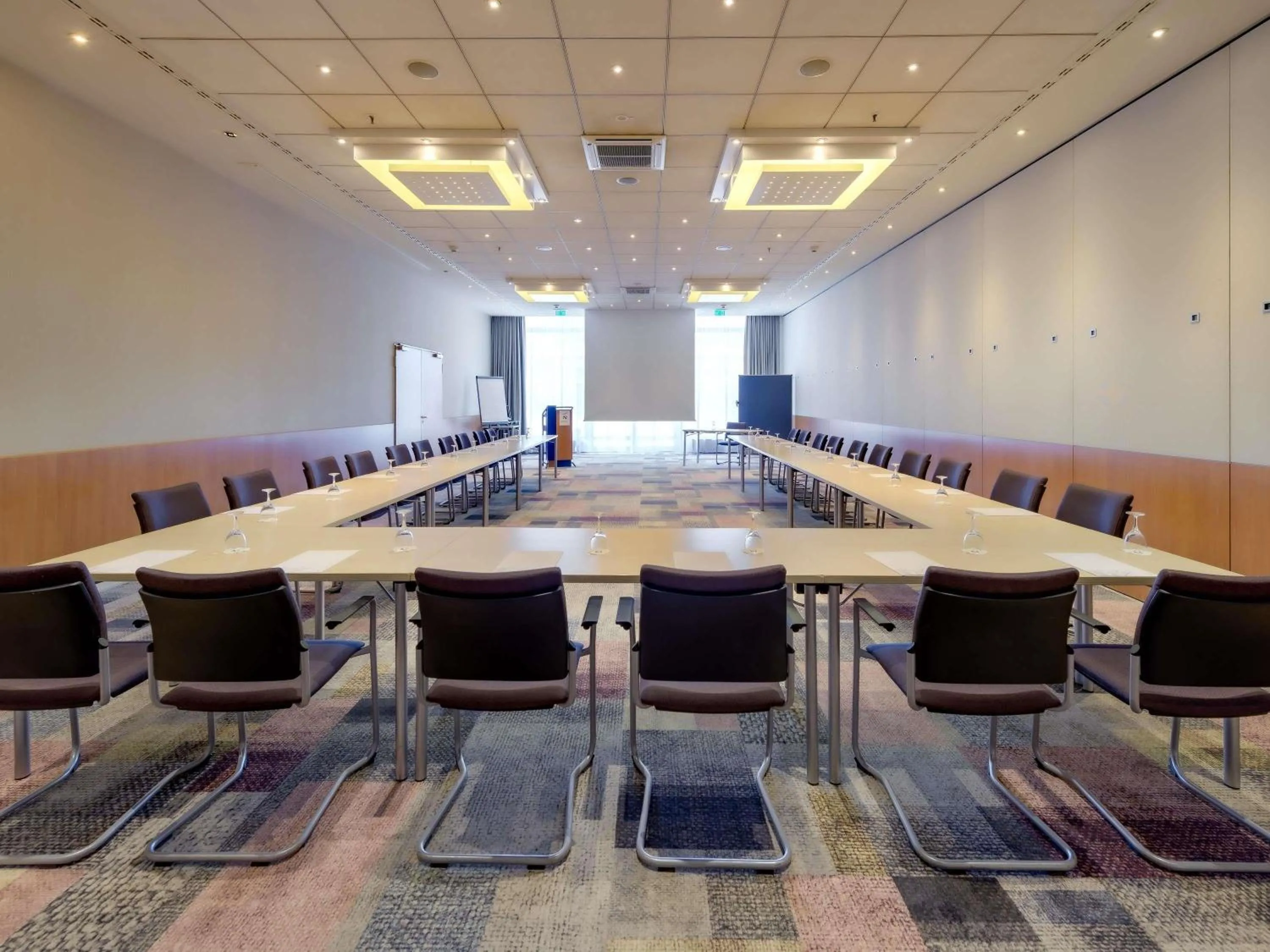 Meeting/conference room in Novotel Aachen City