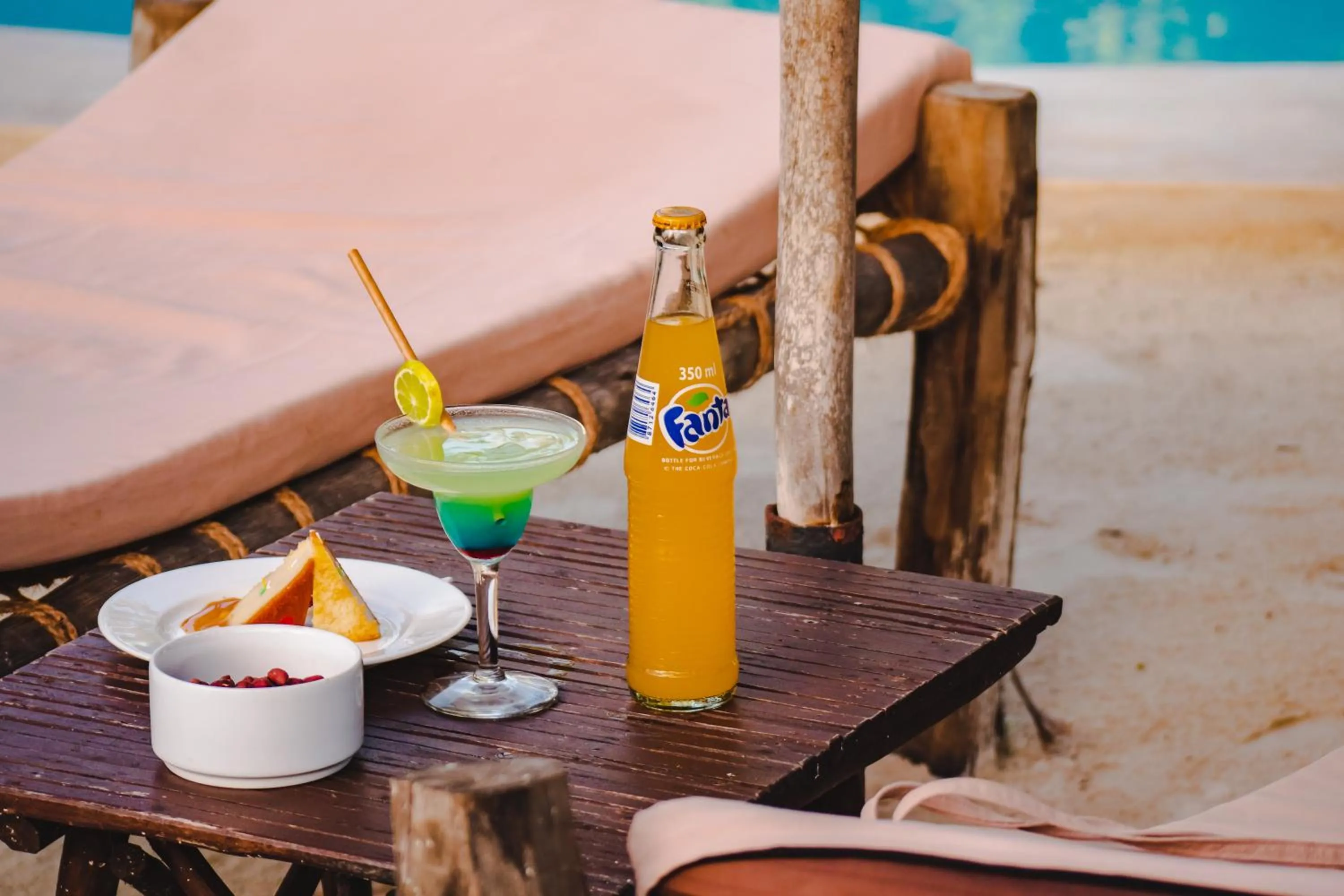 Food and drinks in Sunshine Bay Hotel Zanzibar