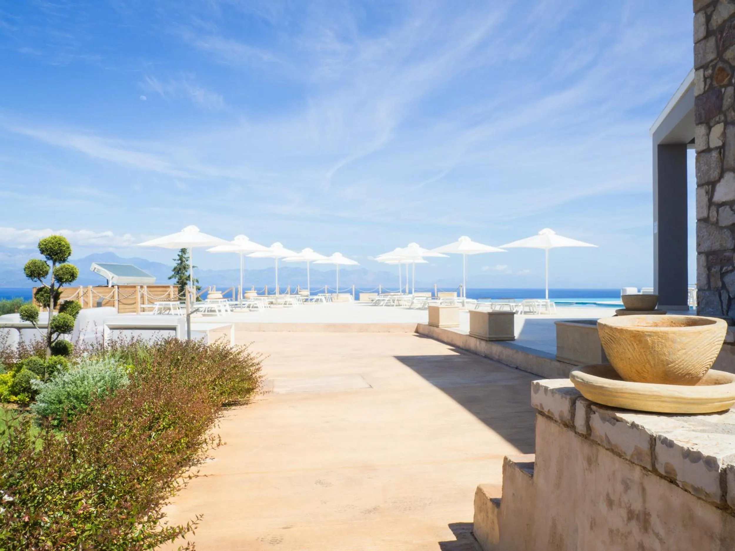 WHITE DONKEY BOUTIQUE Hotel