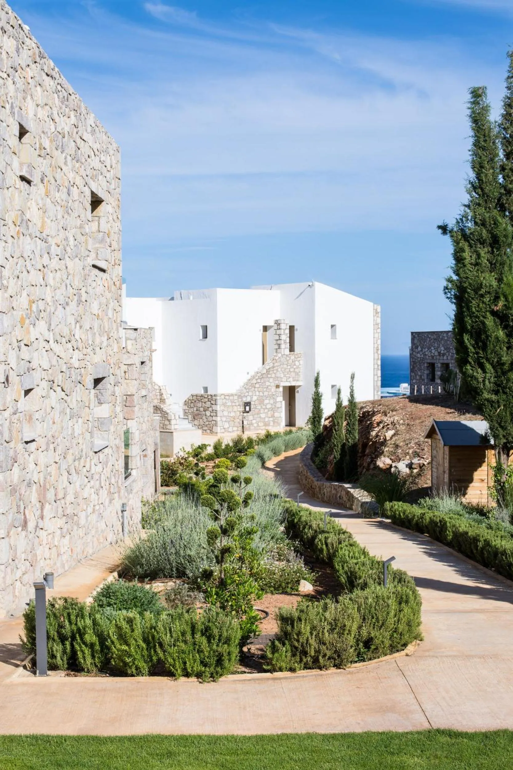 WHITE DONKEY BOUTIQUE Hotel