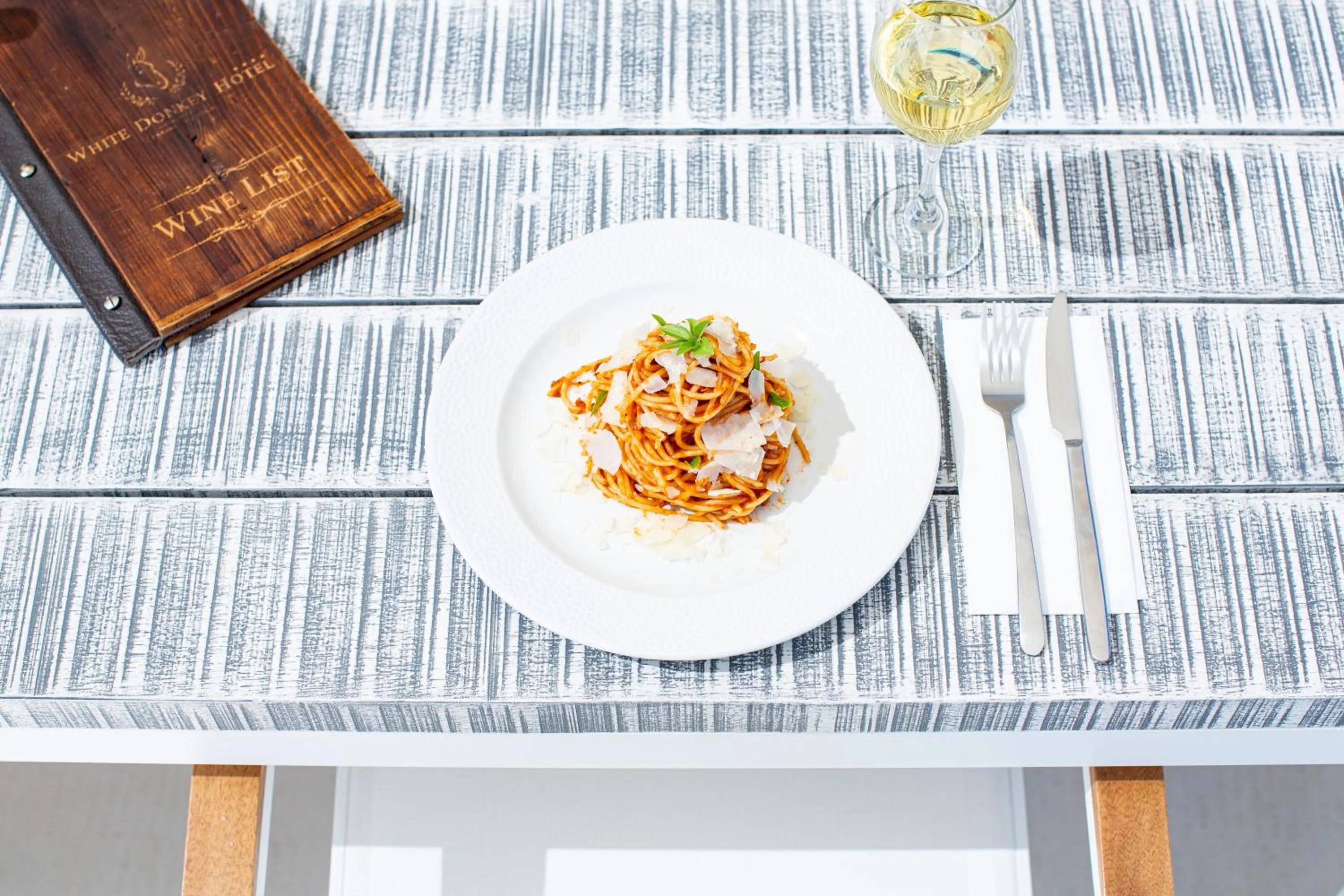 WHITE DONKEY BOUTIQUE Hotel