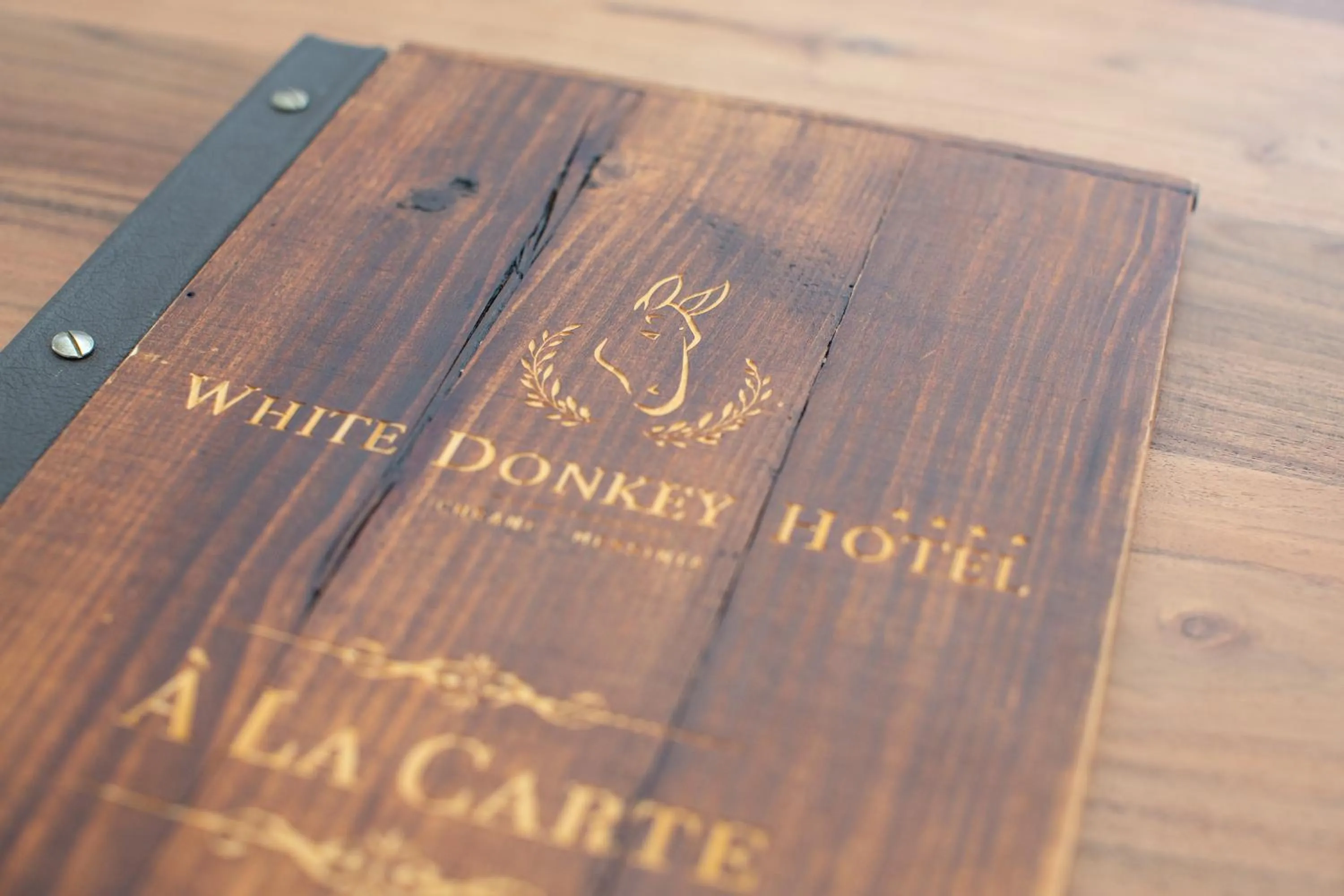 WHITE DONKEY BOUTIQUE Hotel