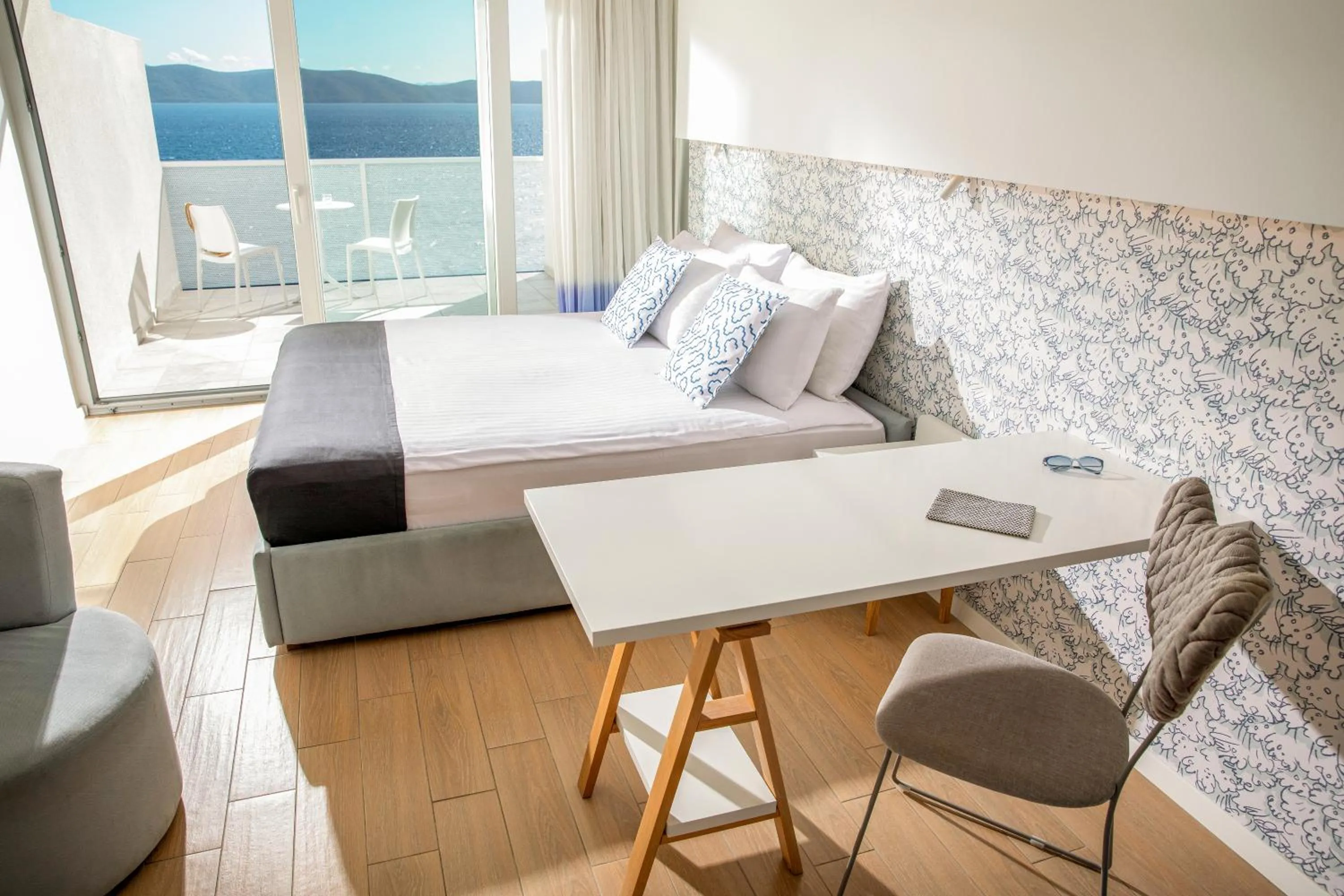 Bedroom, Bed in TUI BLUE Makarska - Adults Only
