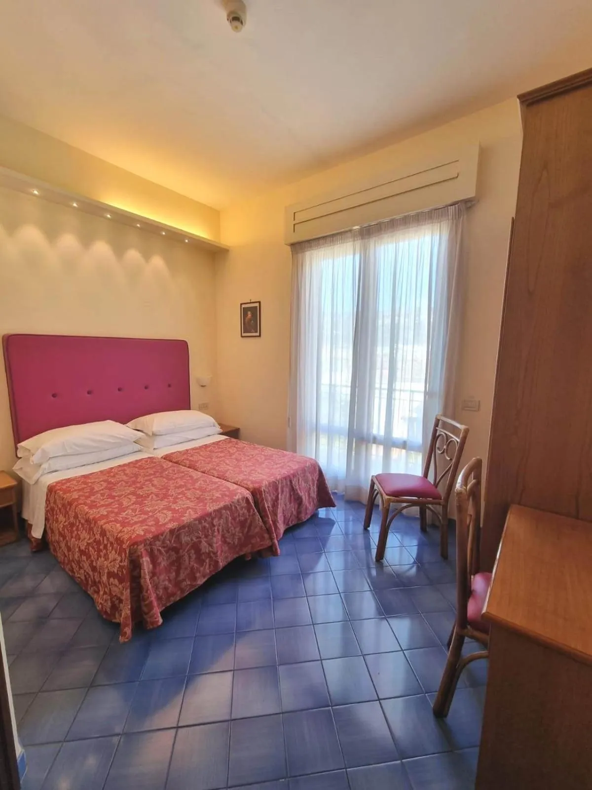 Bed in Hotel Girasole