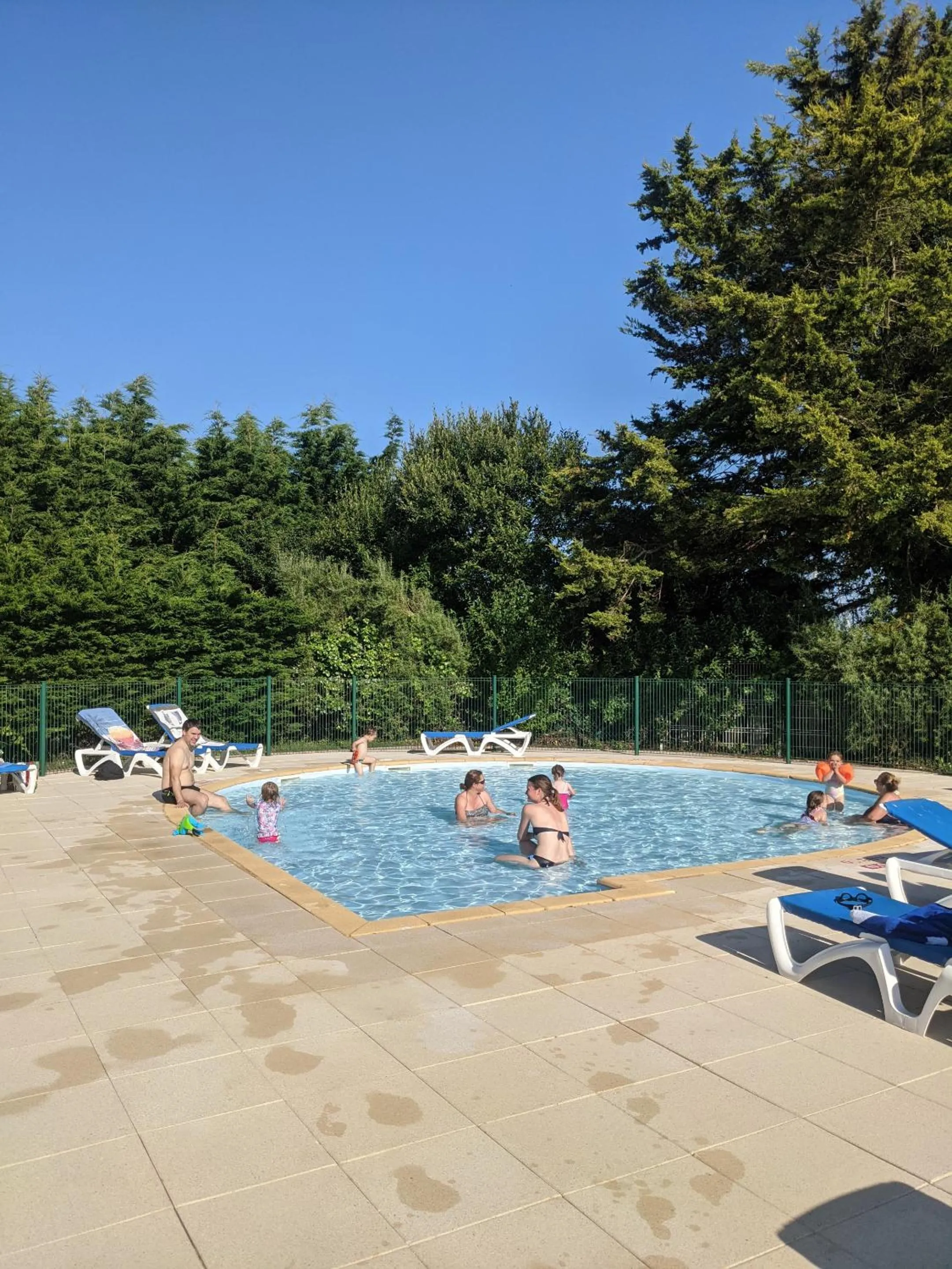 Pool view in Ti Kabanouz