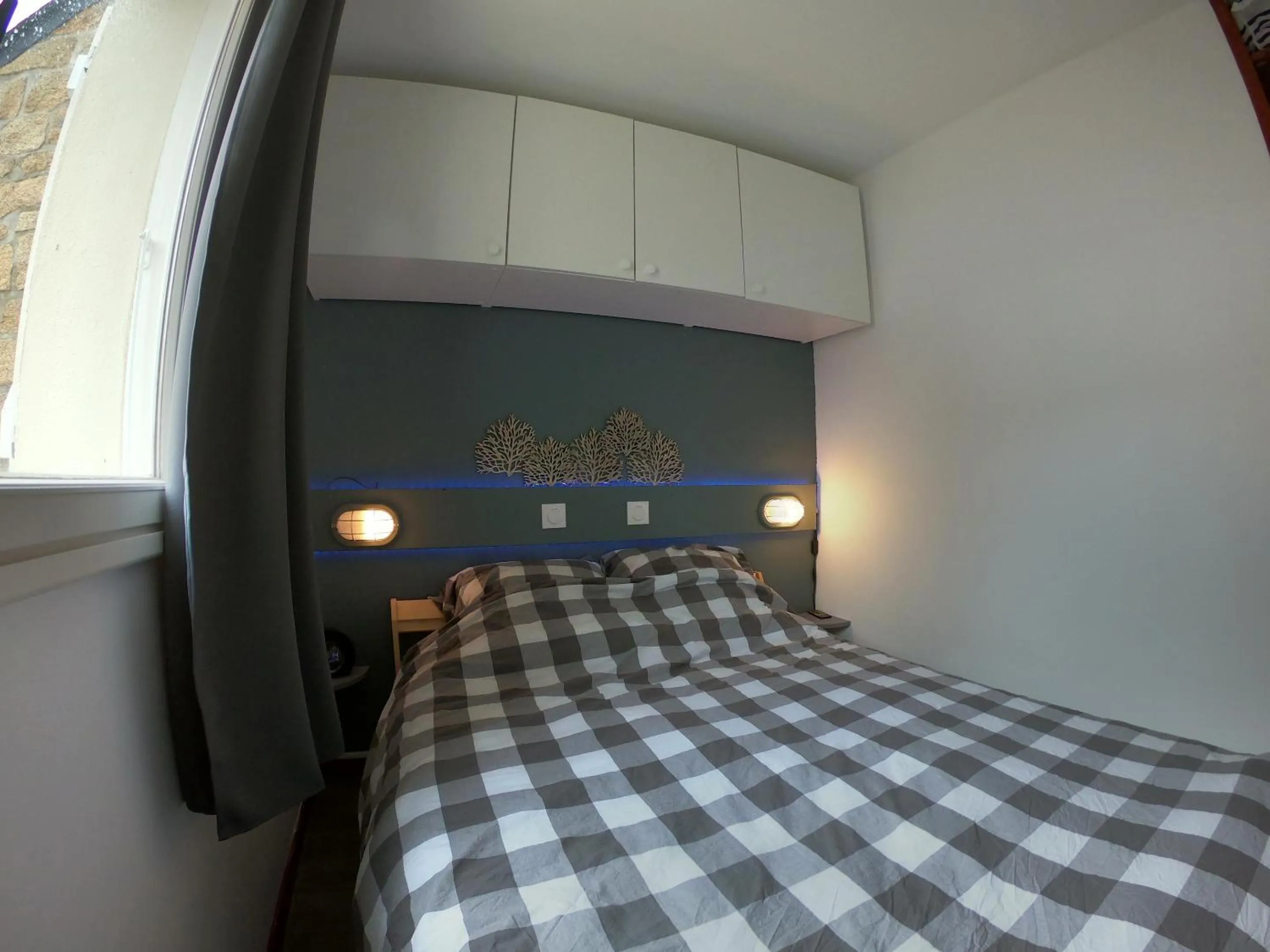 Bedroom, Bed in Ti Kabanouz