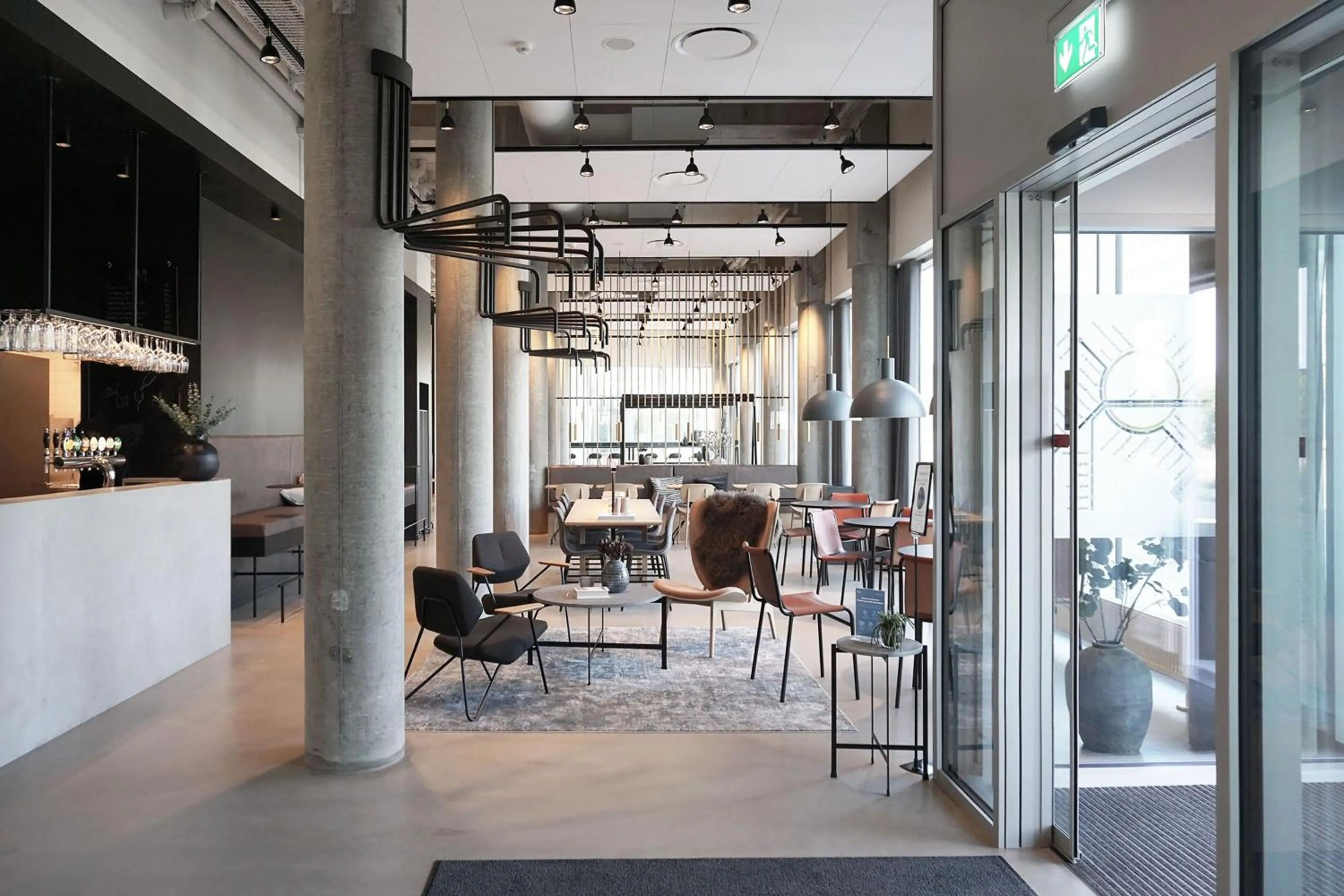 Lounge or bar in Four Points Flex by Sheraton Copenhagen Arena