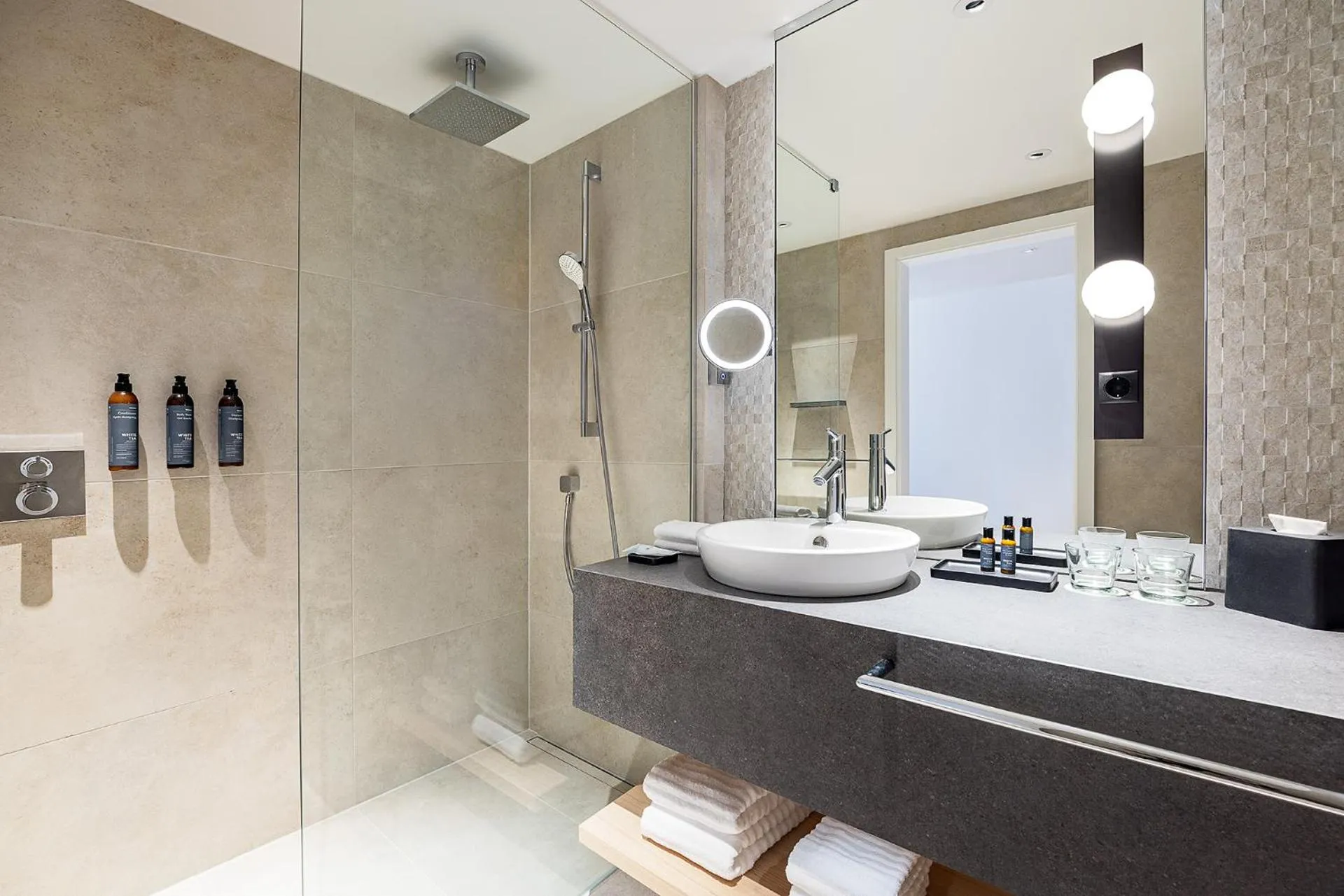 Shower in The Westin Grand Frankfurt