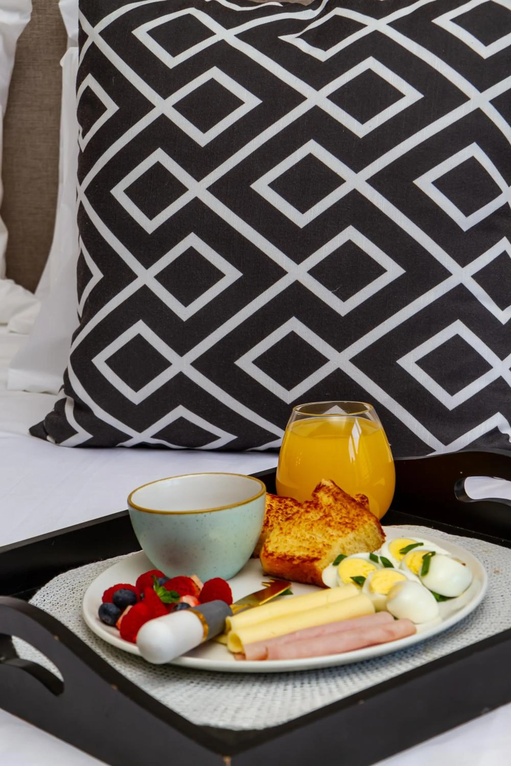 Restaurant/places to eat in WINK Aparthotel Foreshore