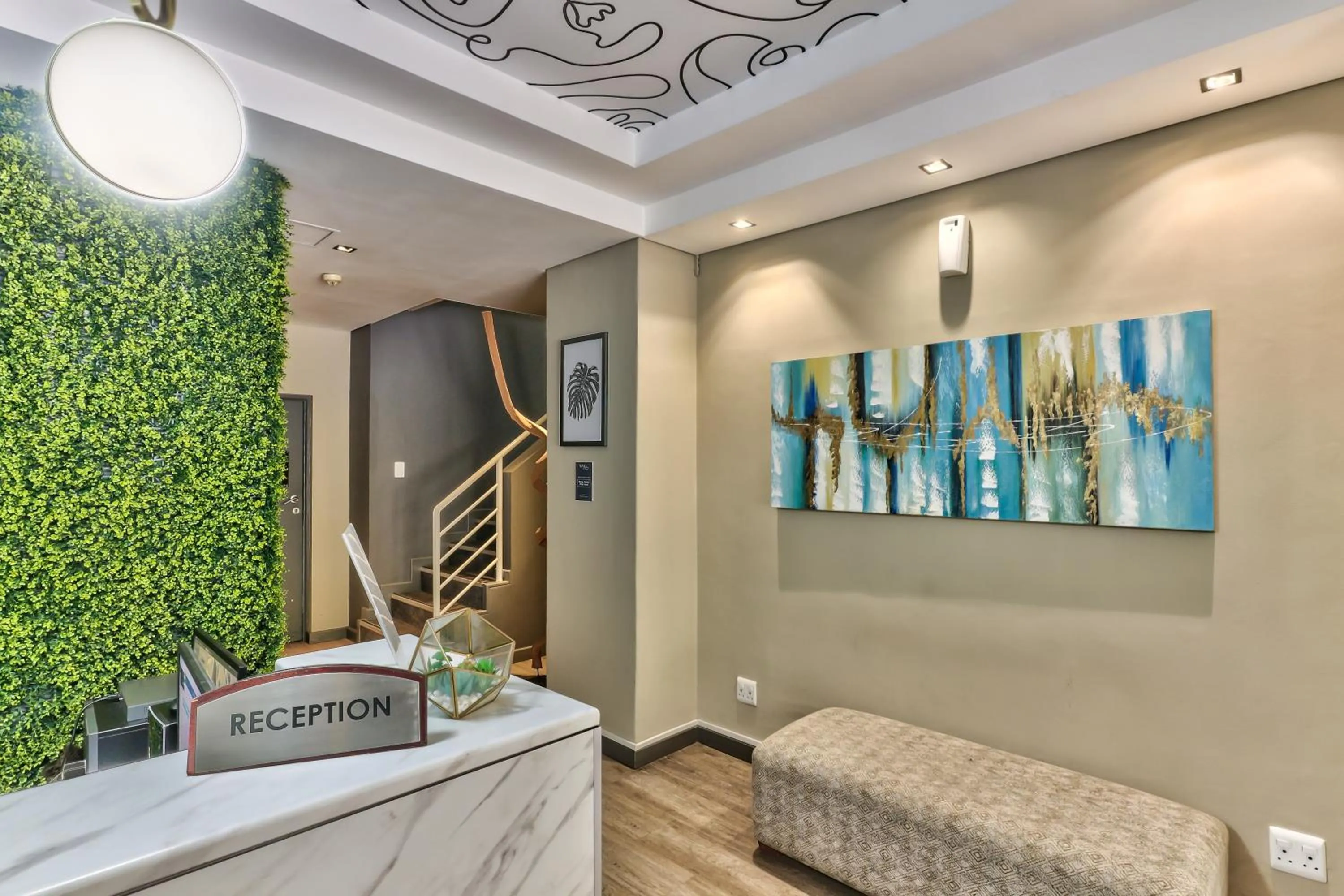 Facade/entrance in WINK Aparthotel Foreshore