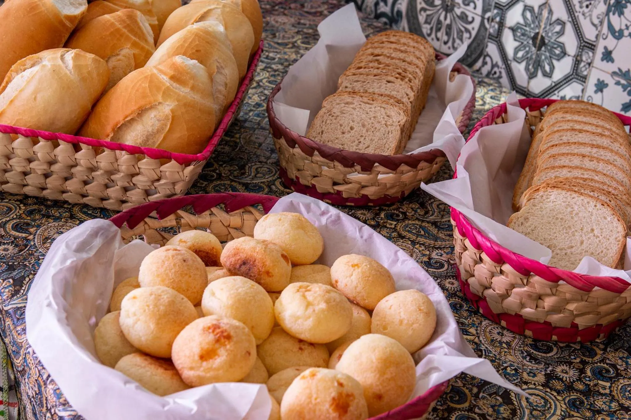Breakfast in Pousada Guarubela Veloso