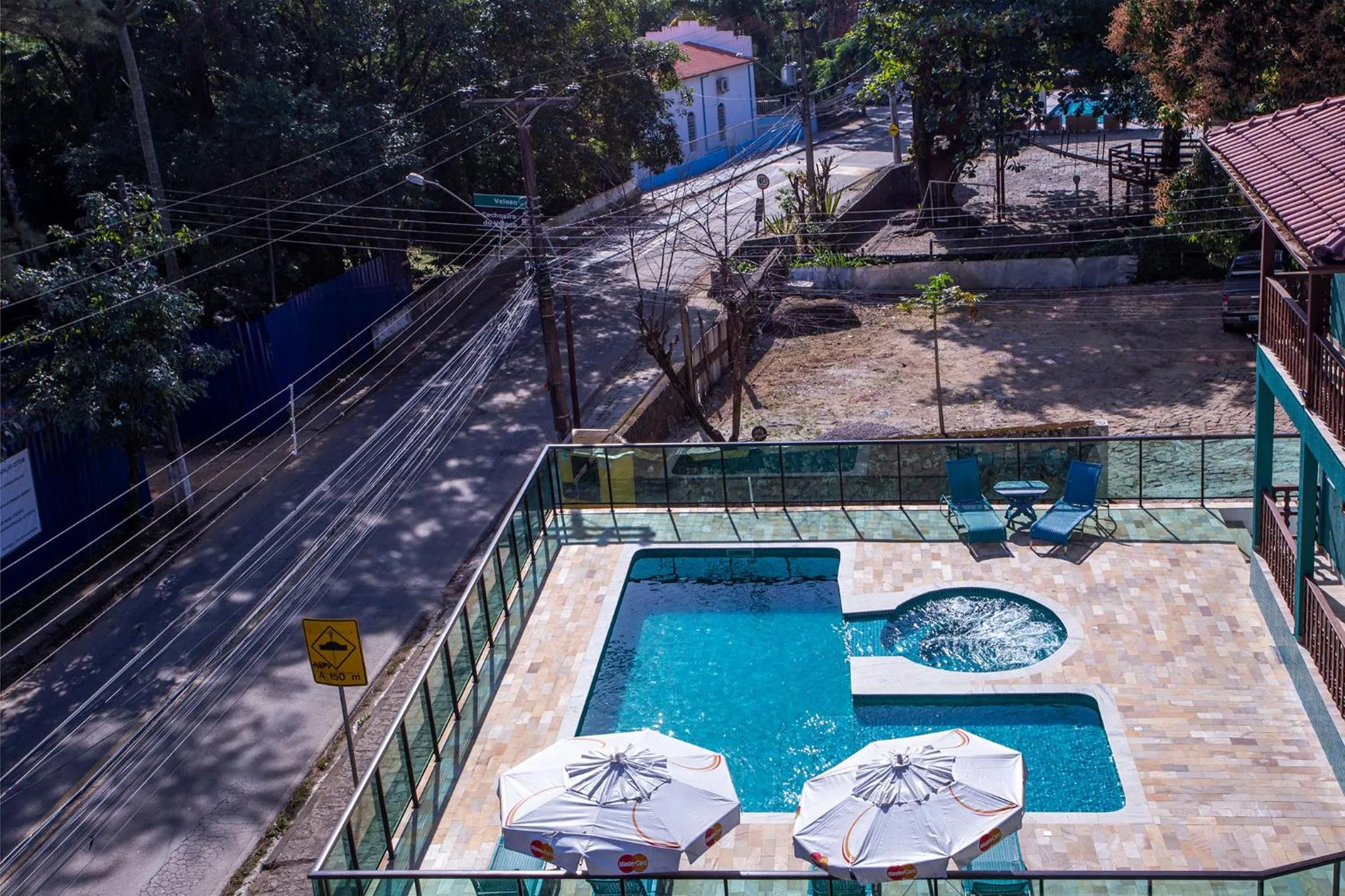 Property building in Pousada Guarubela Veloso