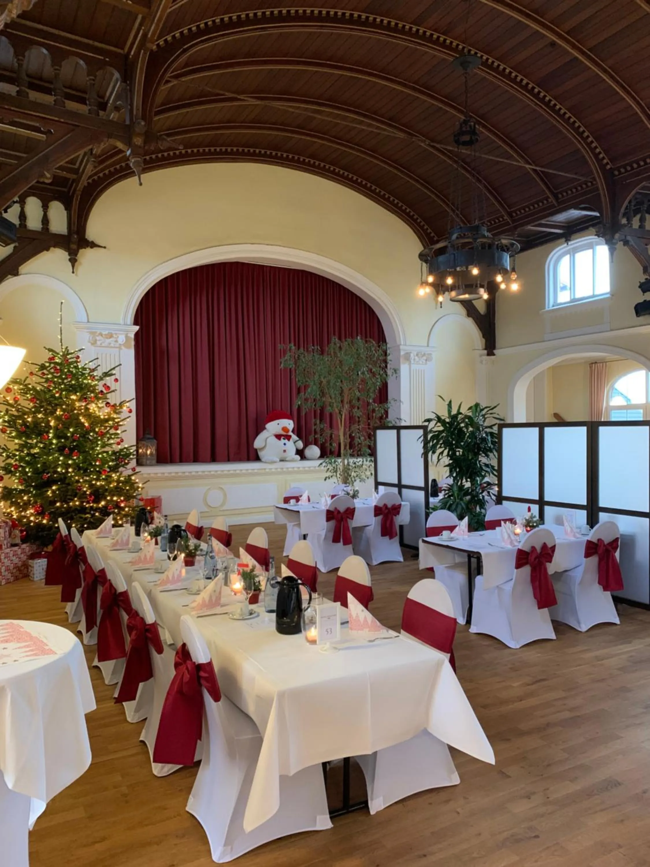 Restaurant/places to eat in Hotel am Rathaus