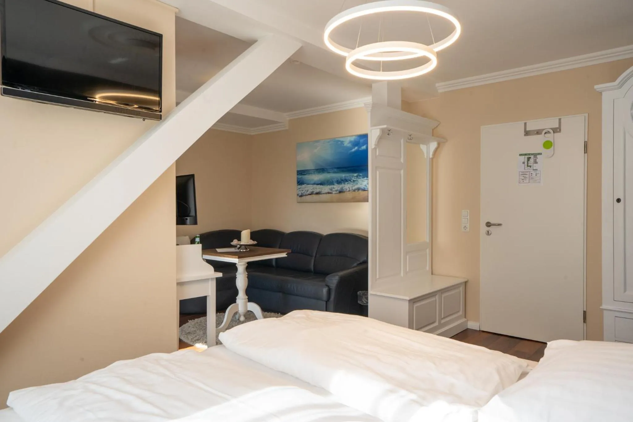 Photo of the whole room, Bed in Hotel am Rathaus