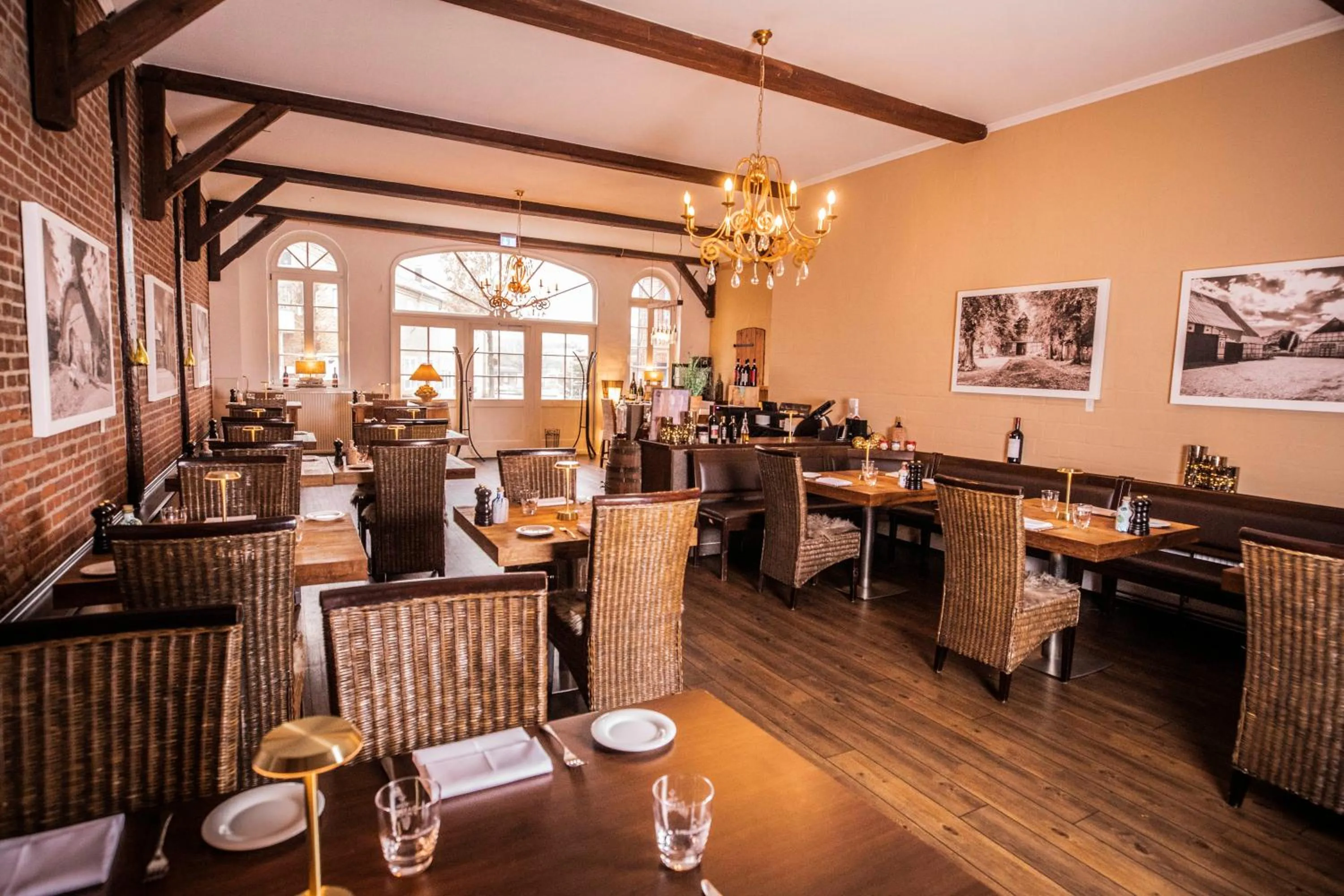 Restaurant/places to eat in Hotel am Rathaus