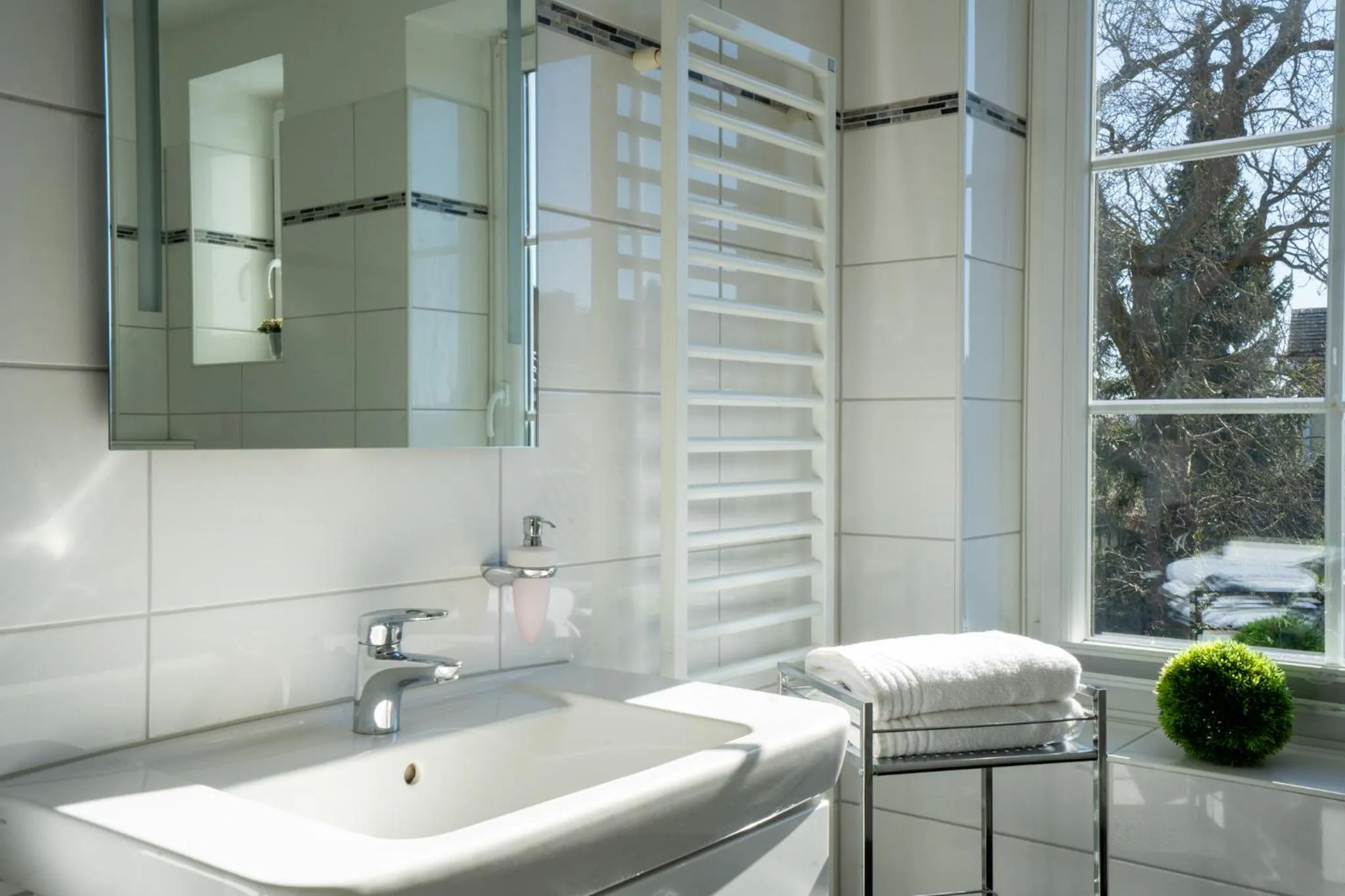 Bathroom in Hotel am Rathaus