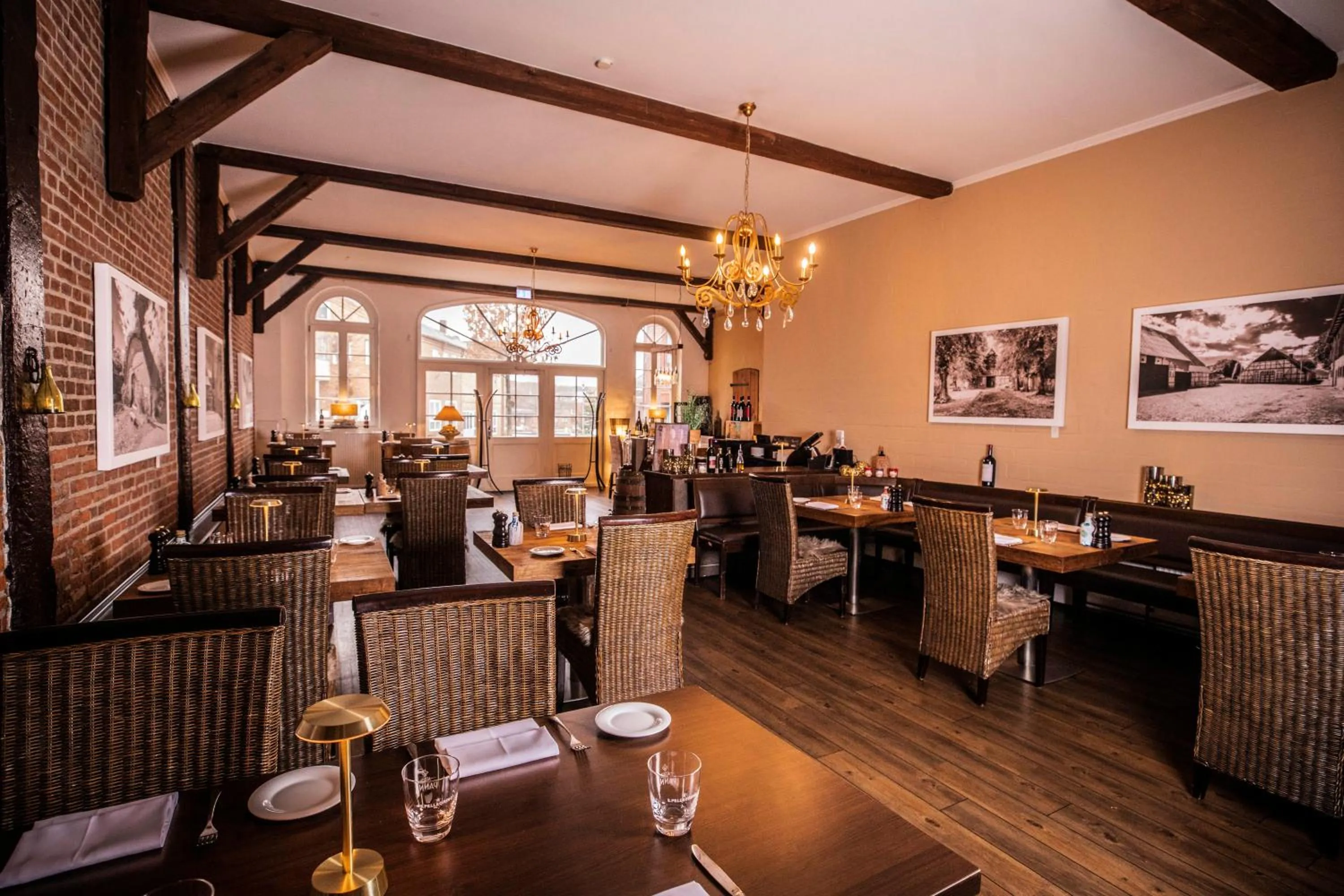 Restaurant/places to eat in Hotel am Rathaus