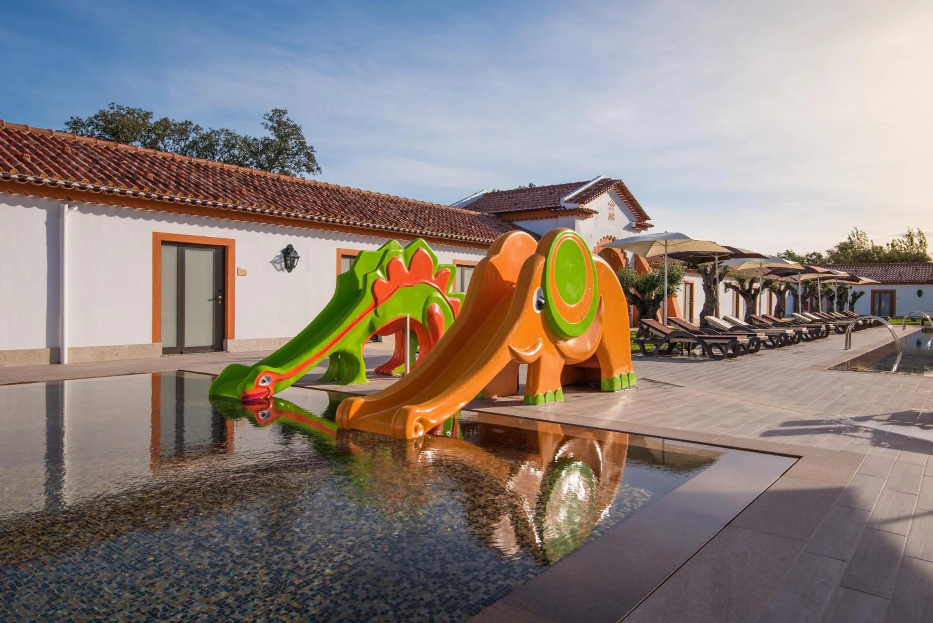 Children play ground in Vila Gale Collection Alter Real - Resort Equestre, Conference & Spa