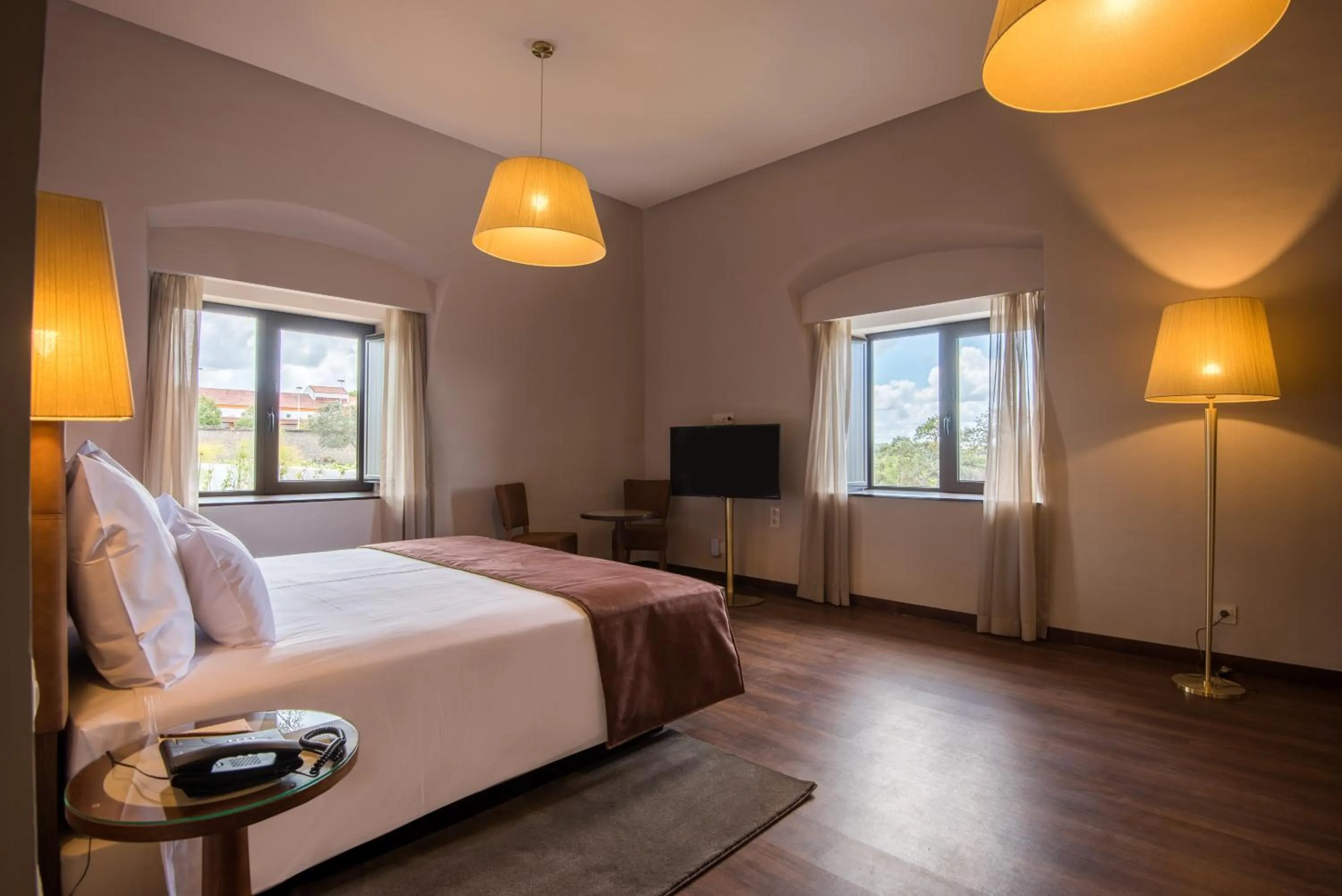 TV and multimedia, Bed in Vila Gale Collection Alter Real - Resort Equestre, Conference & Spa