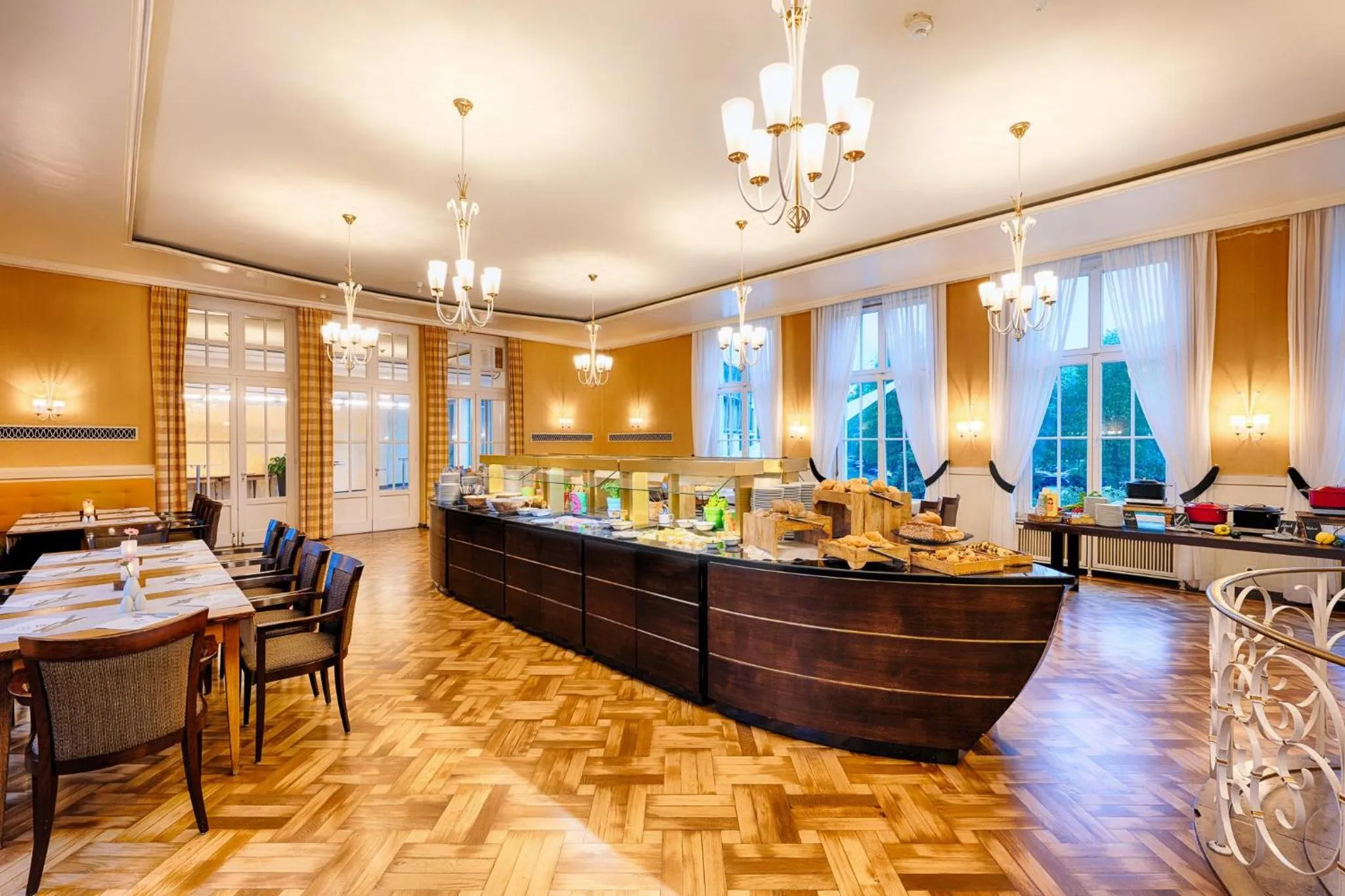 Restaurant/places to eat in Welcome Hotel Meschede Hennesee