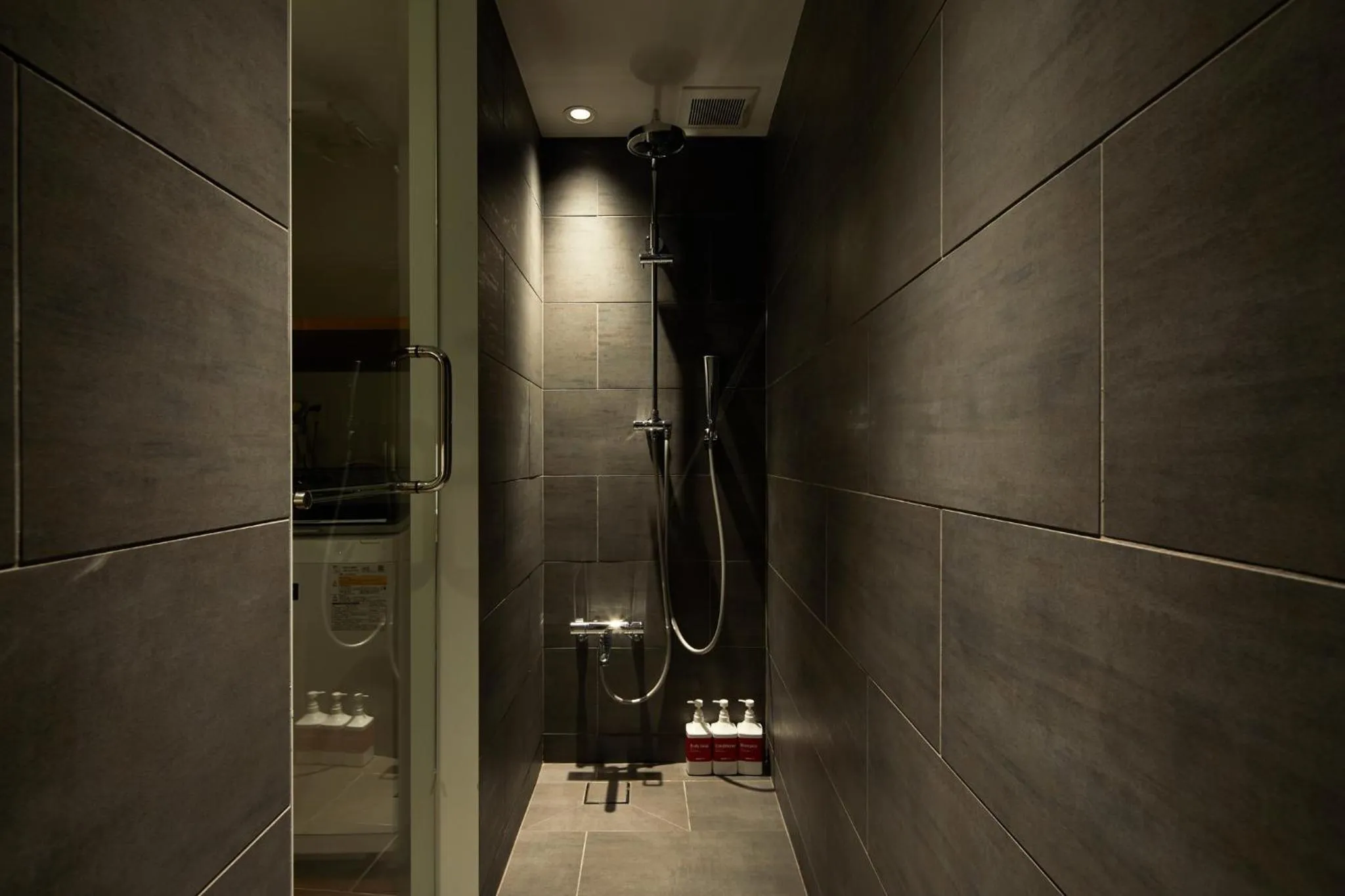 Shower in Rakuten STAY KYOMACHIYA Kyoto Shichijo-Omiya