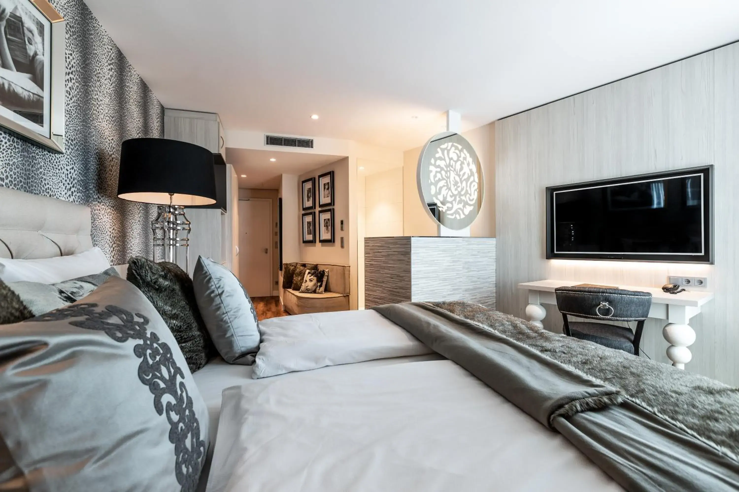 Double or Twin Room in BLOCK Hotel & Living Double or Twin Room in BLOCK Hotel & Living