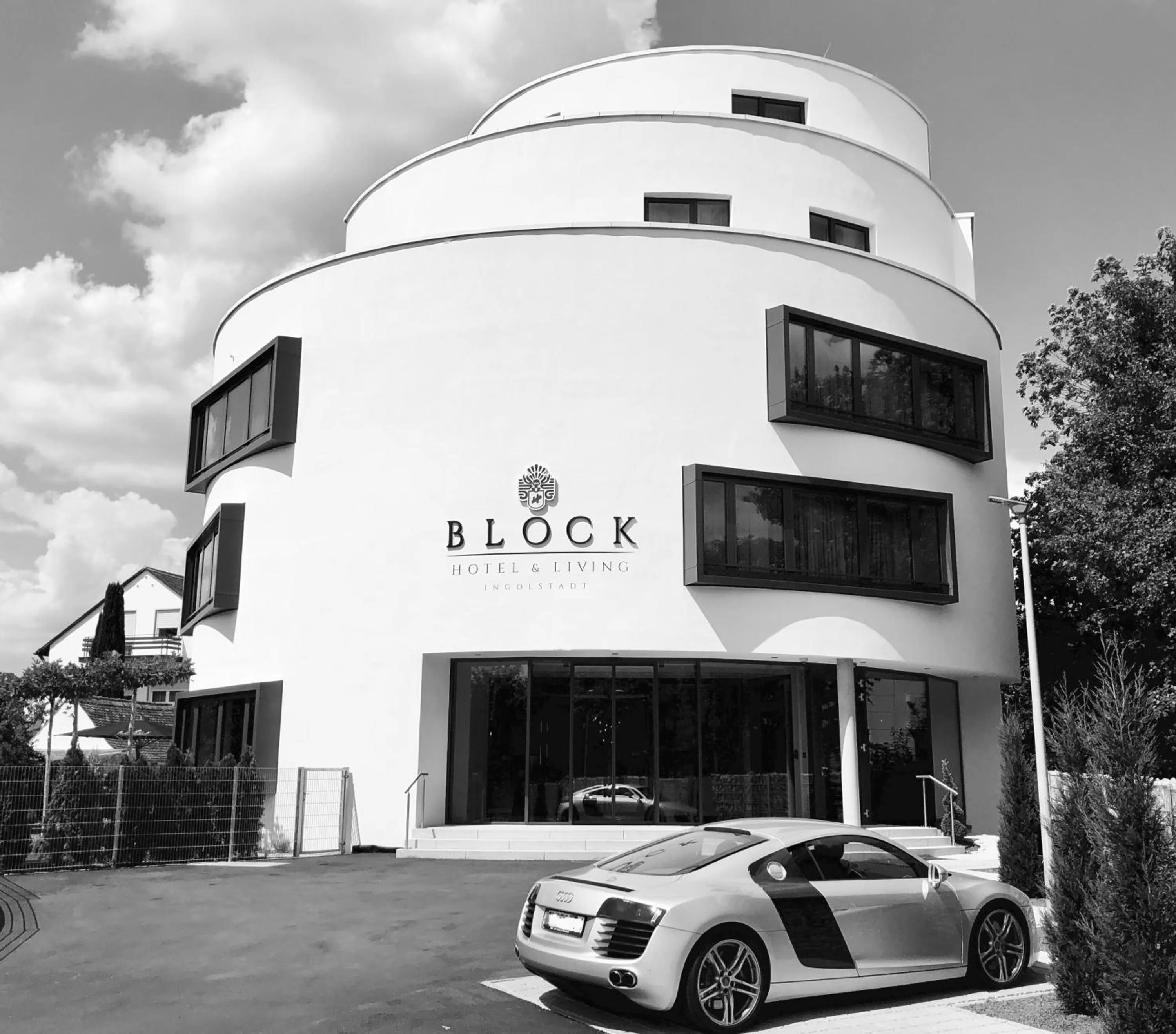 Facade/entrance in BLOCK Hotel & Living