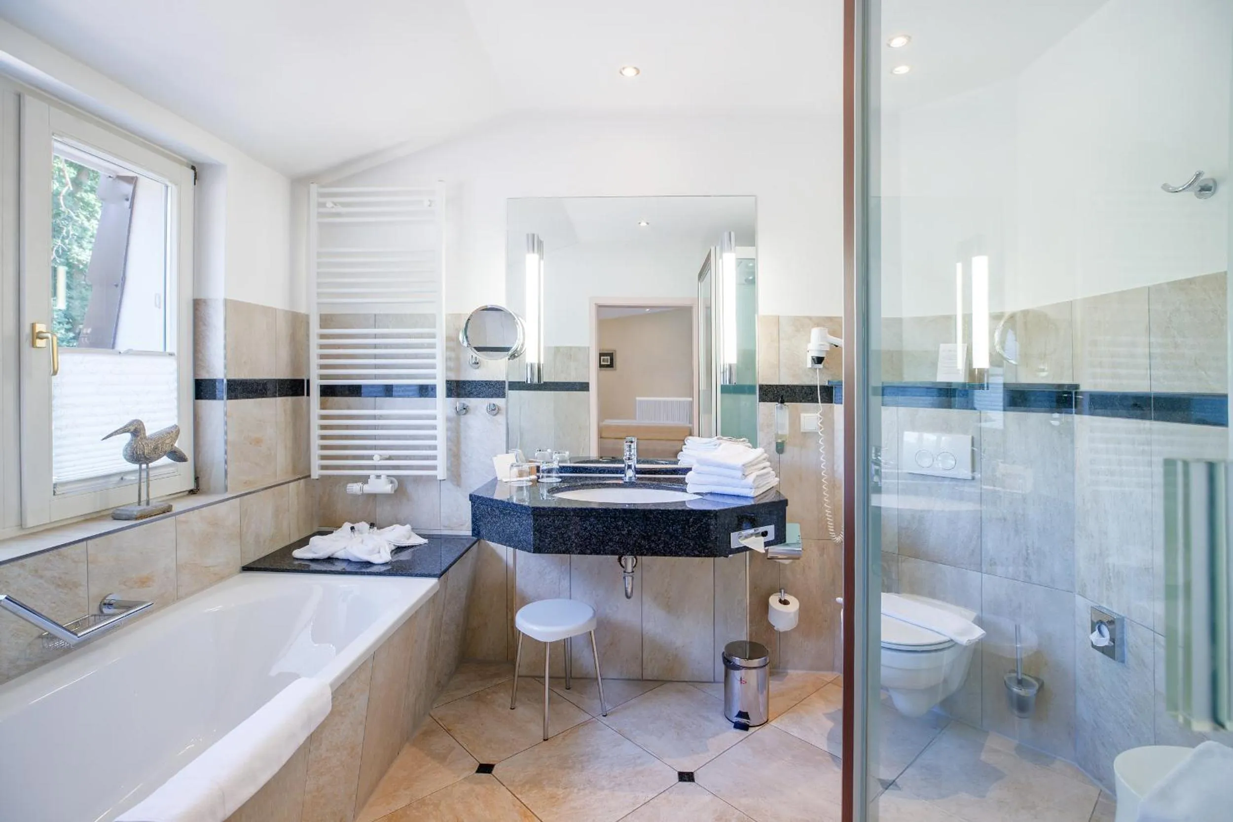 Bathroom in Kurhaus am Inselsee