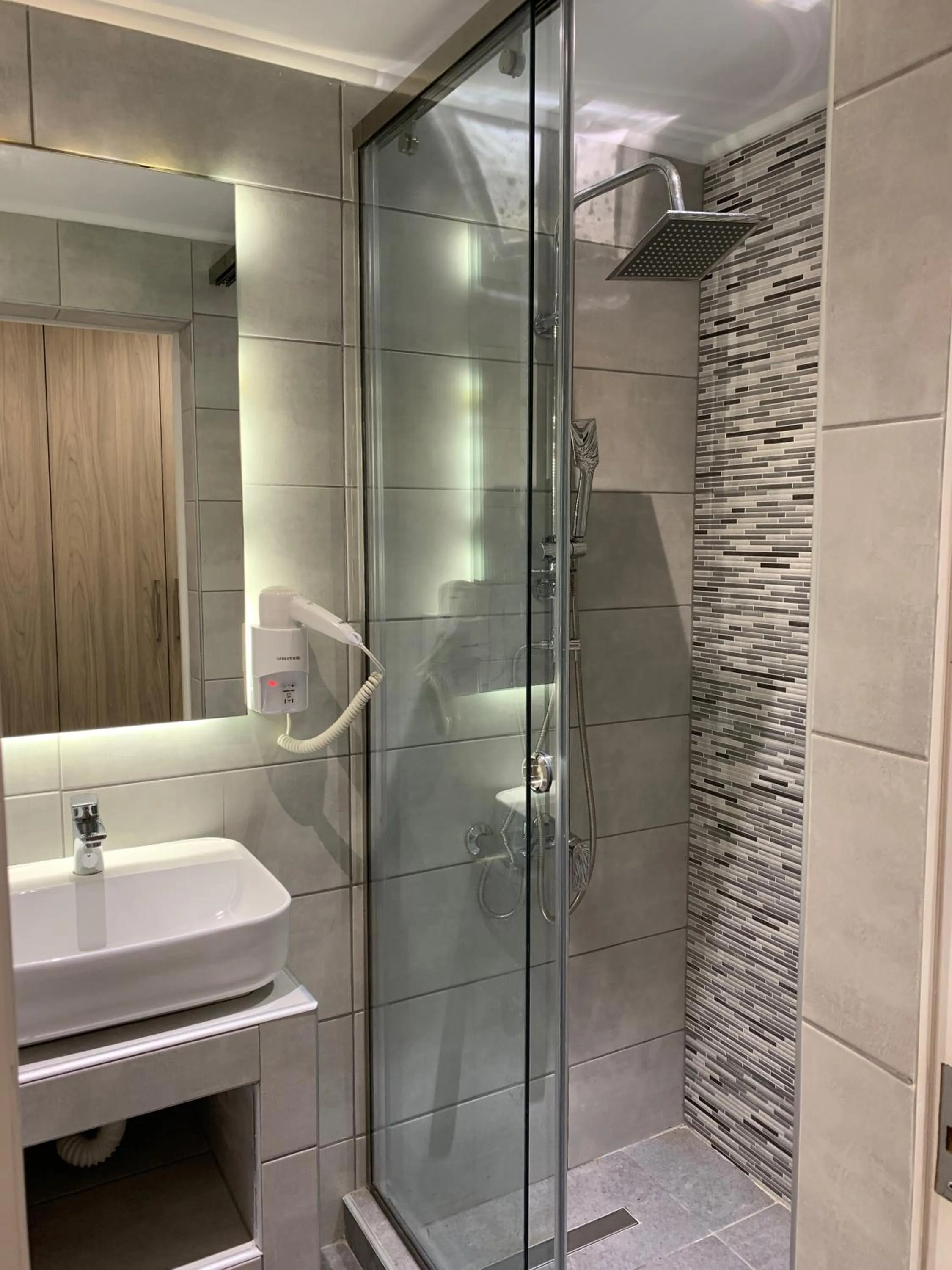 Bathroom in Pals Studios Pefkos