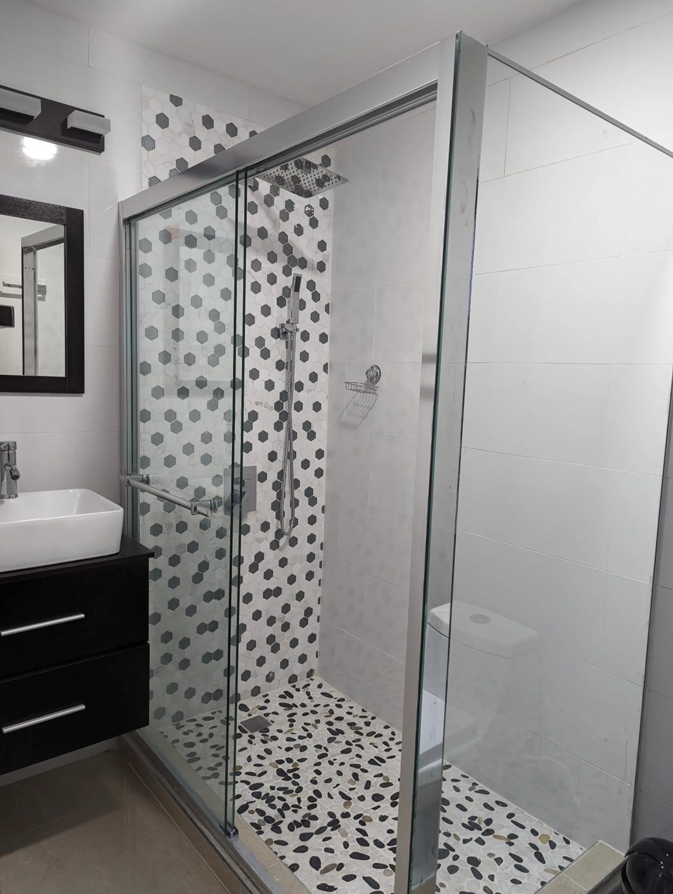 Bathroom in Inn The Town