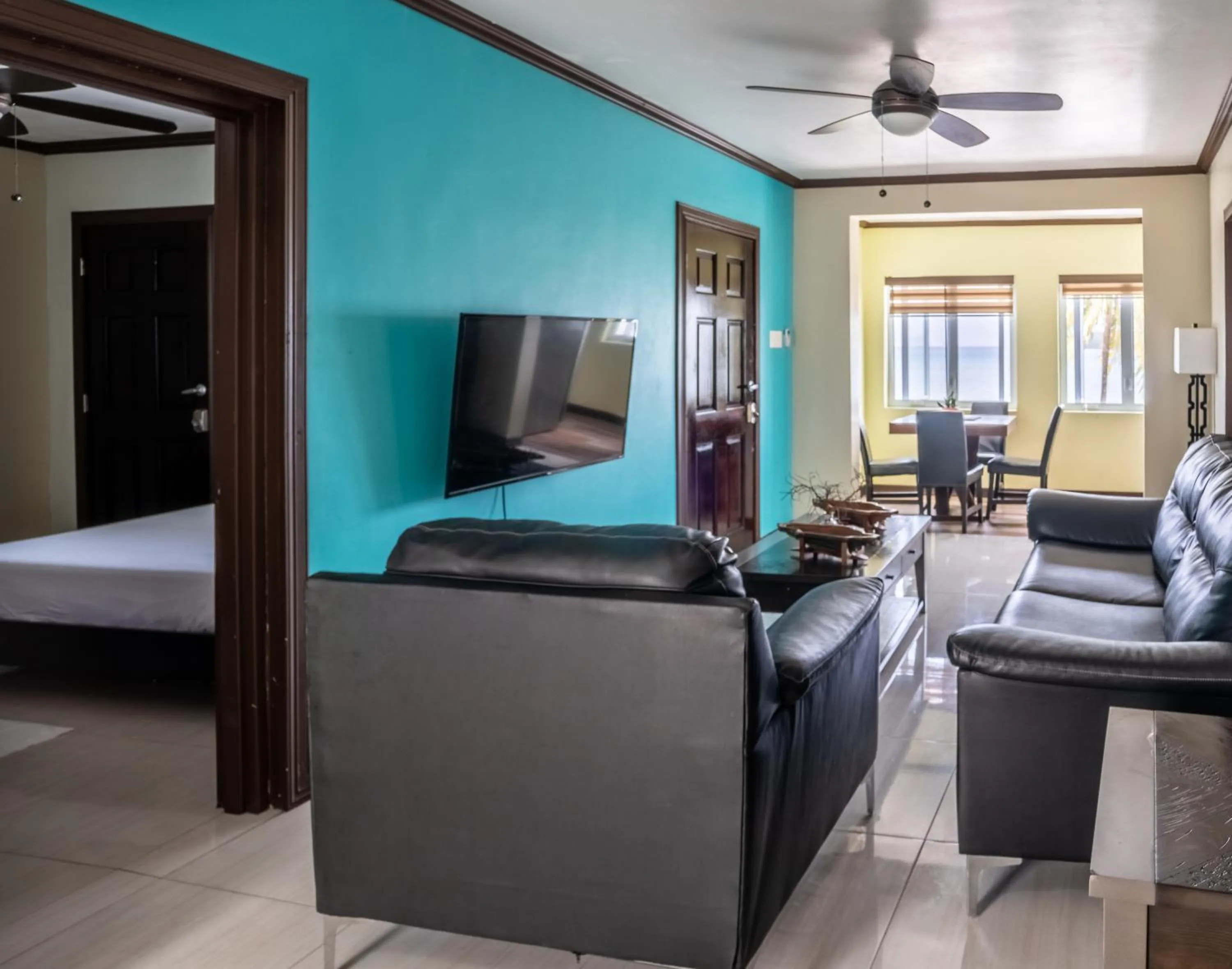 Living room, Bed in Inn The Town