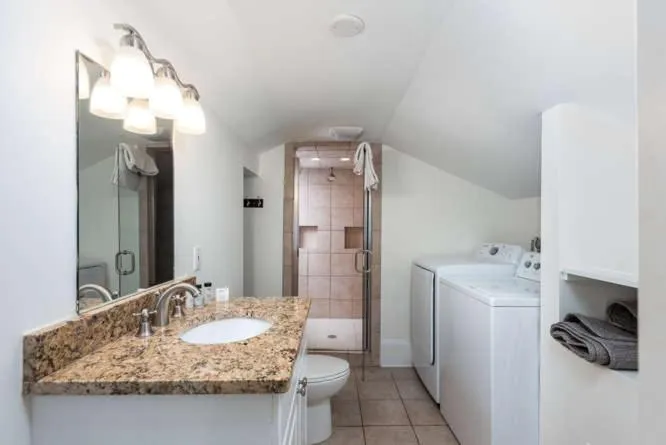 Shower in The Quarters on Spring