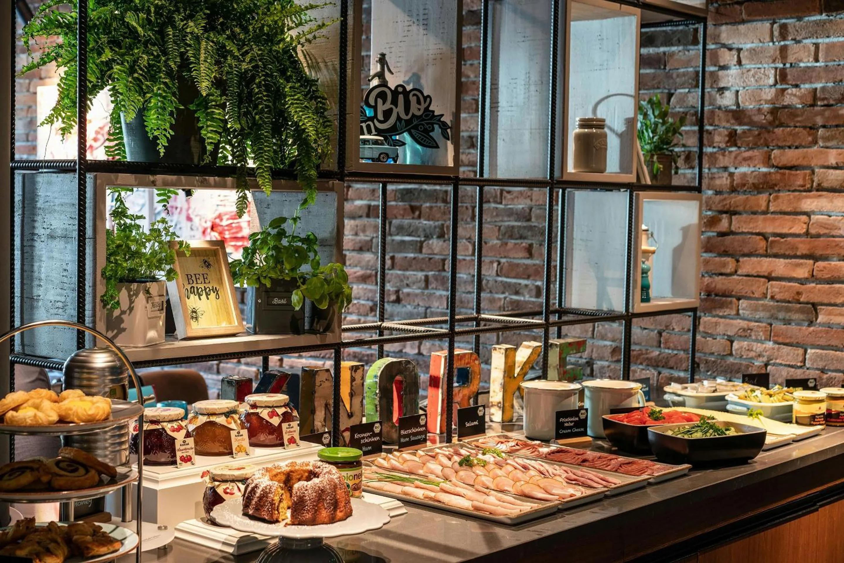 Buffet breakfast in Motel One Berlin Mitte