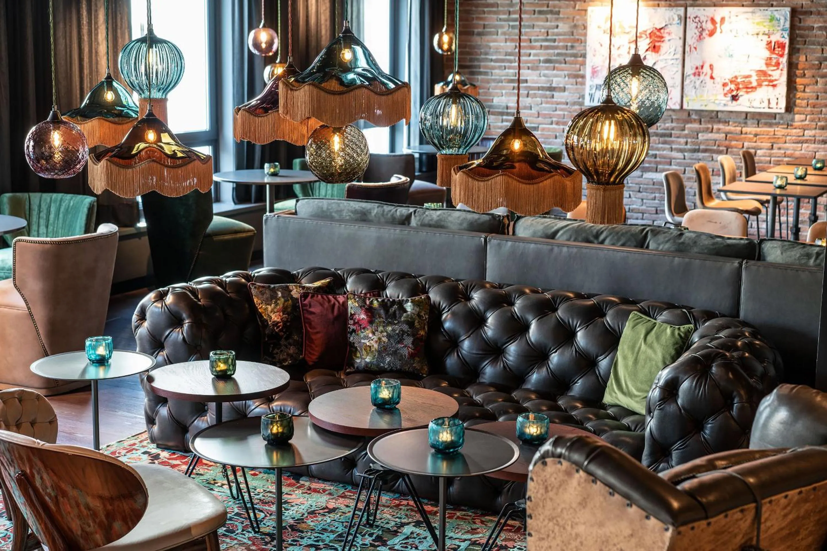 Lounge or bar in Motel One Berlin Mitte