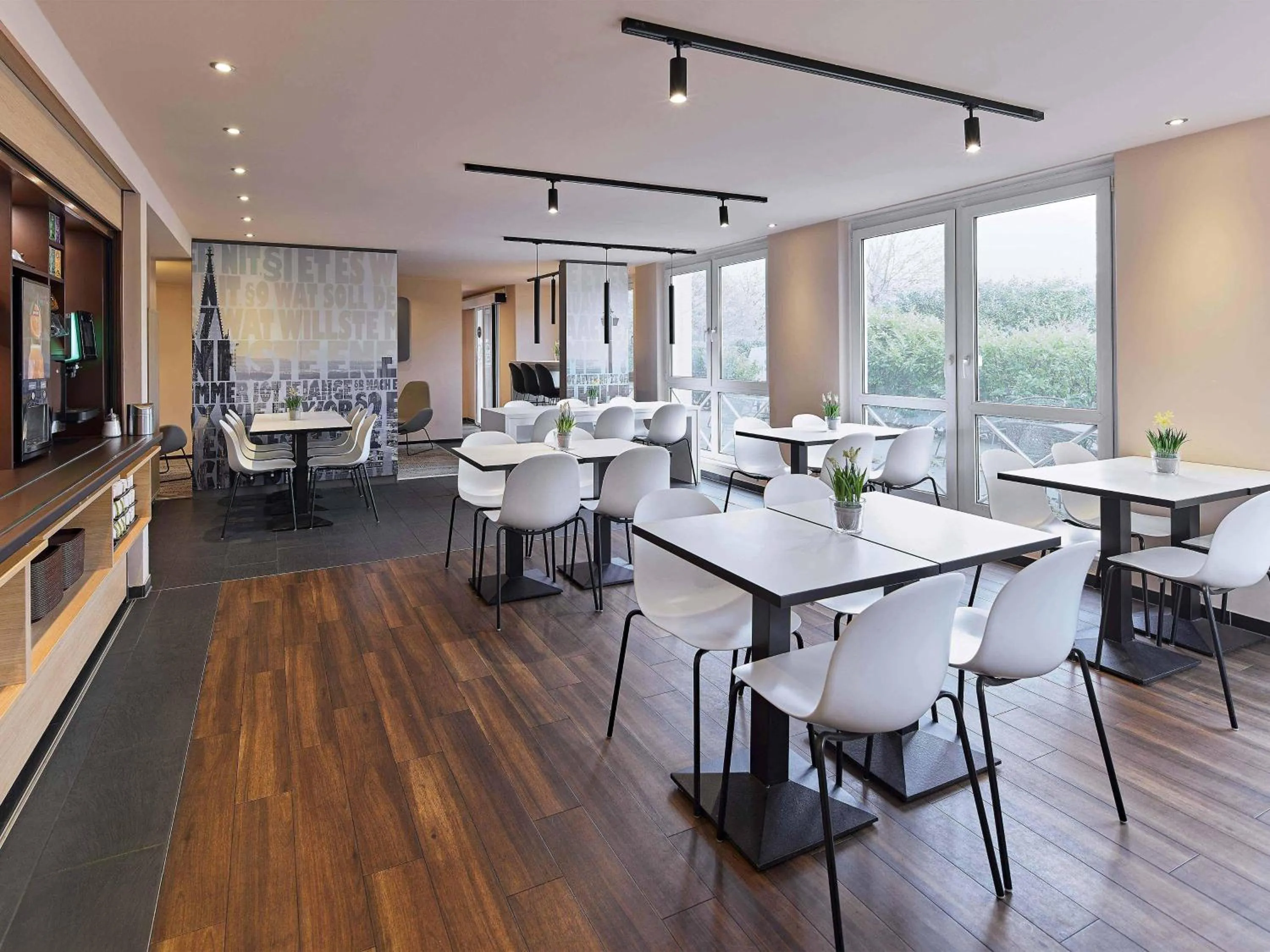 Meeting/conference room in B&B Hotel Köln-West