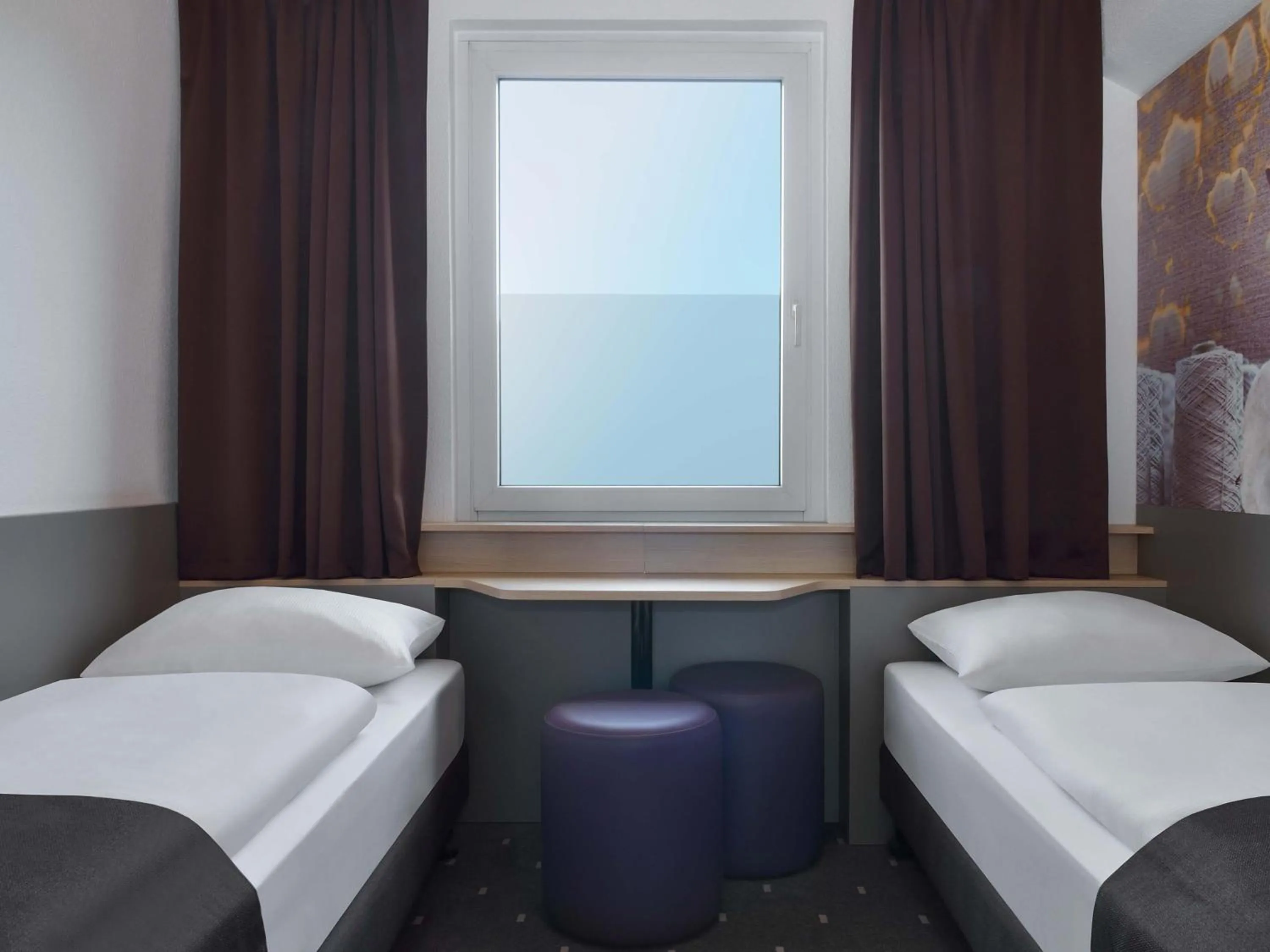 Bathroom, Bed in B&B Hotel Düsseldorf-Ratingen