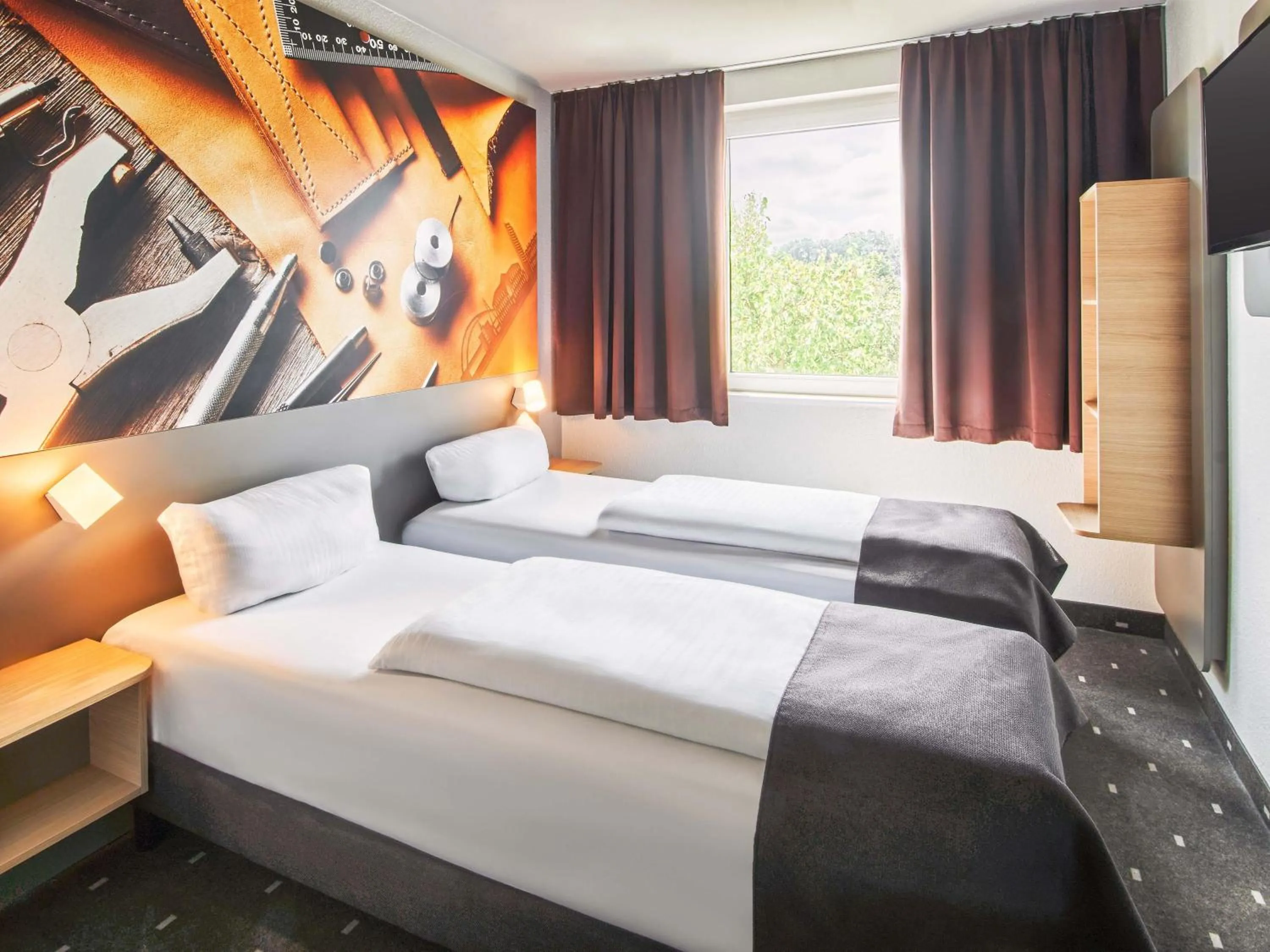 Photo of the whole room, Bed in B&B Hotel Offenbach-Süd